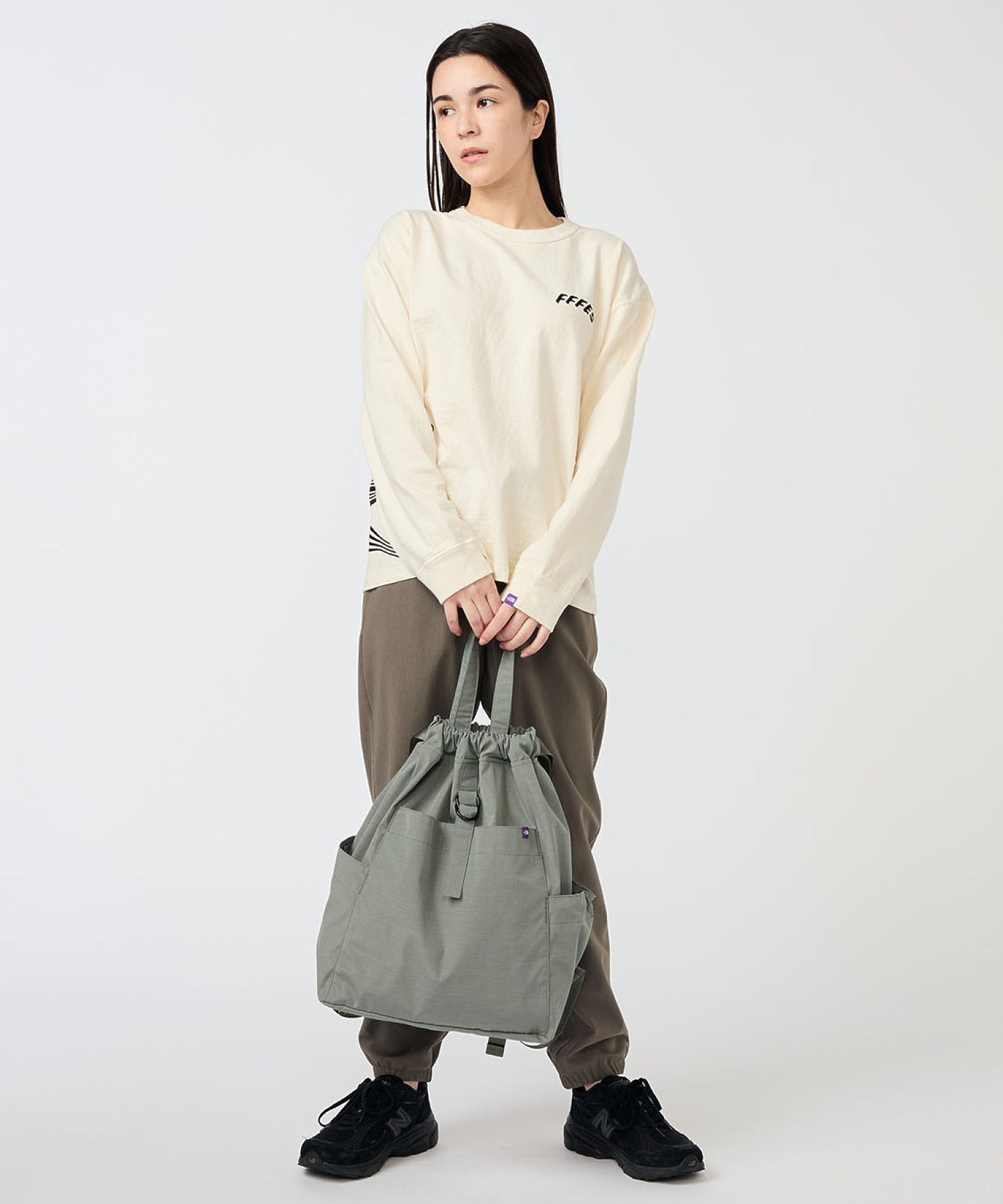 THE NORTH FACE PURPLE LABE/Mountain Wind Day Pack