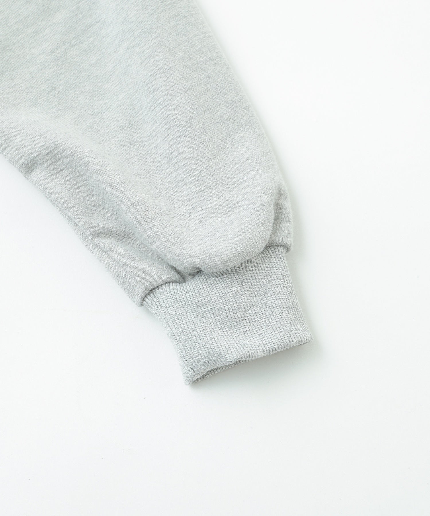 UMBRO×ROSE BUD/CROPPED SWEAT SHIRT PULLOVER