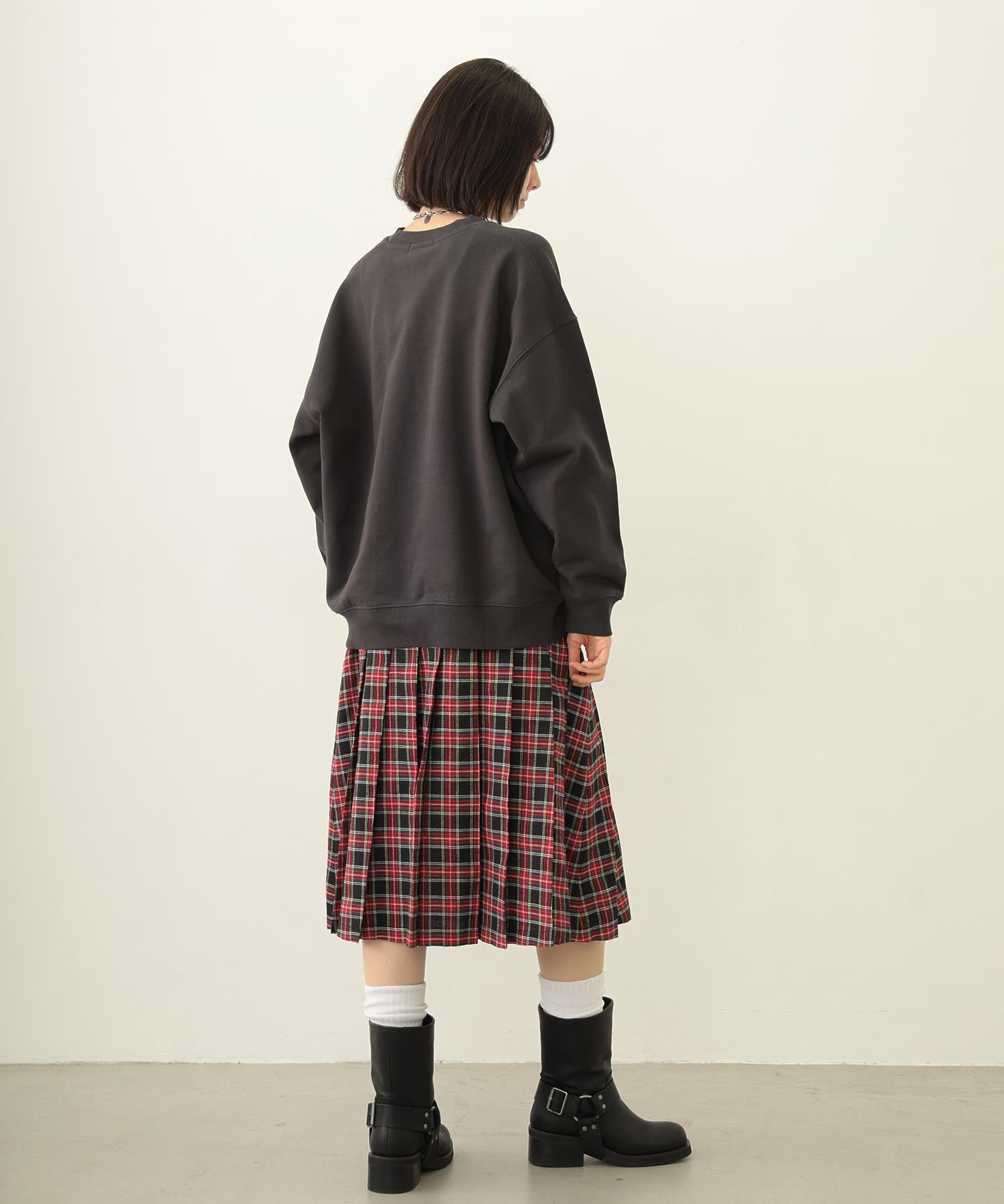 ICING LOGO WIDE CREW SWEAT TOP