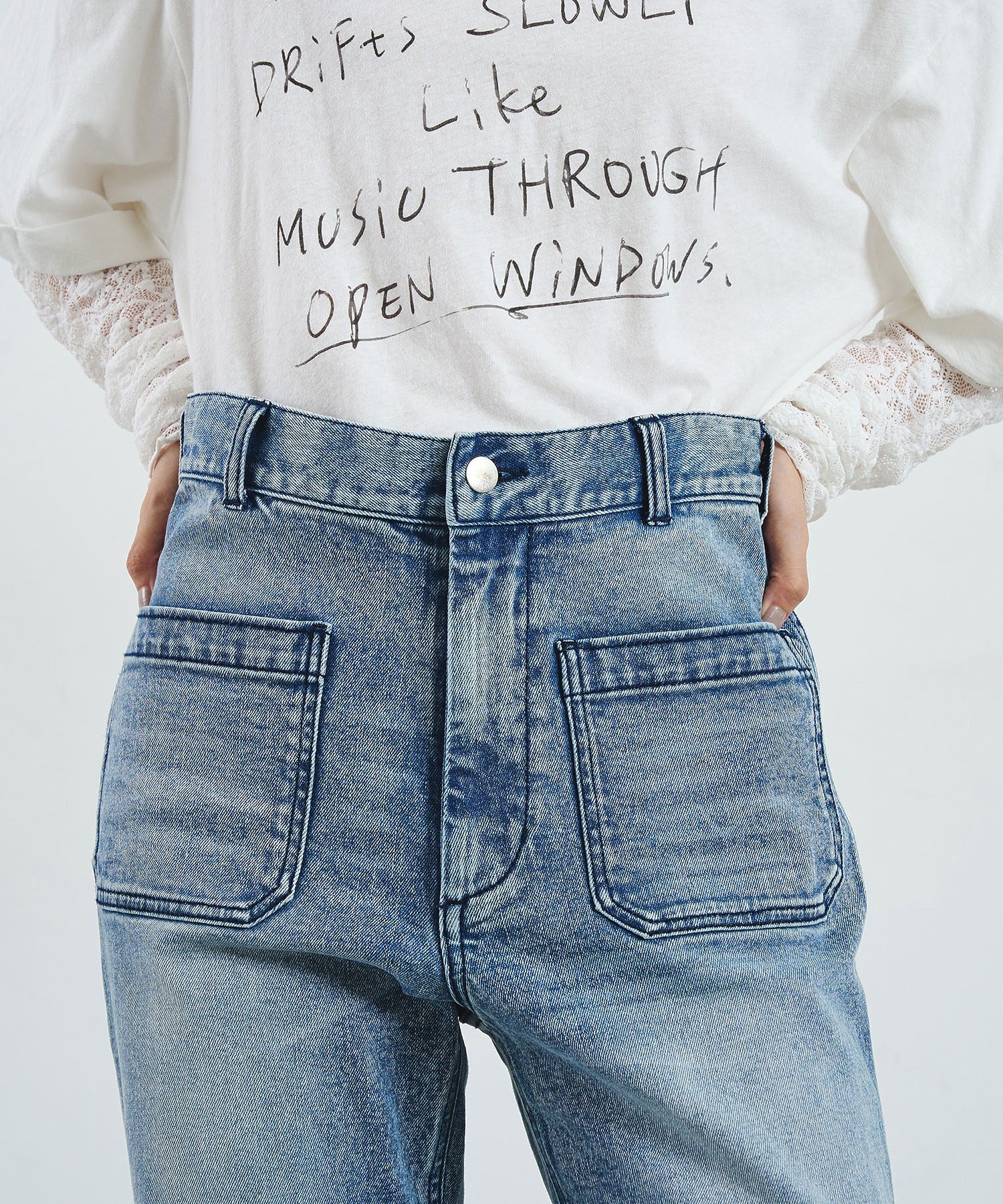 CREOLME/FLARE DENIM PANTS