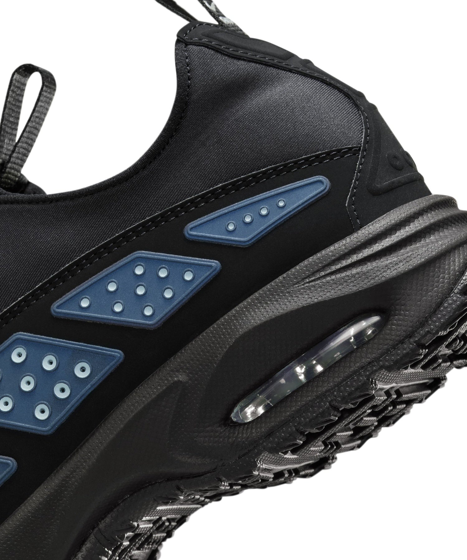 NIKE/ナイキ/WMNS AIR MAX SNDR FZ2068-001