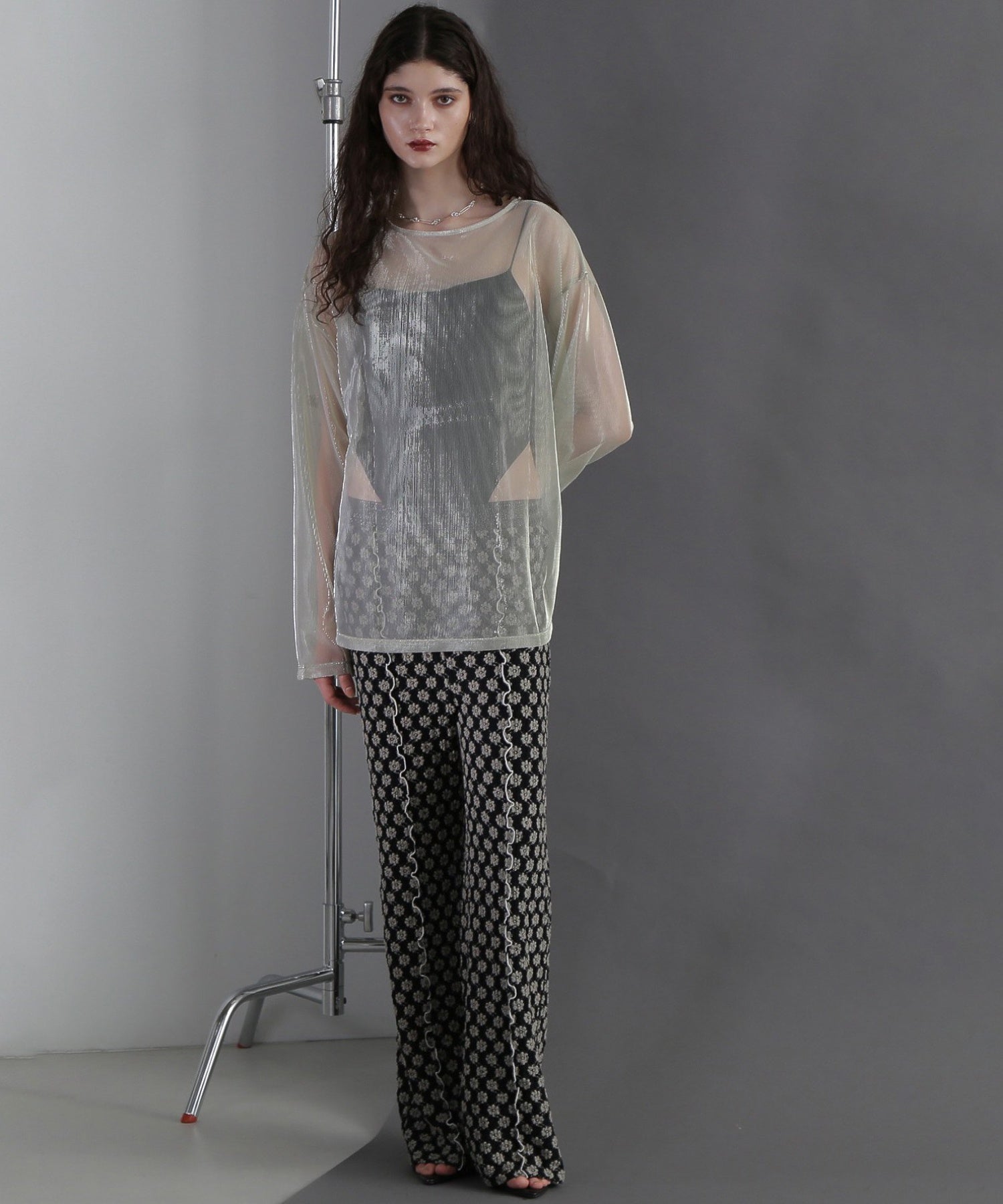 ラメシアープルオーバー