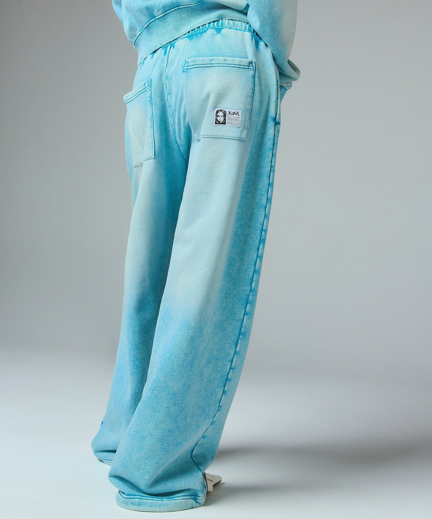 FACE LABEL WASHED SWEATPANTS