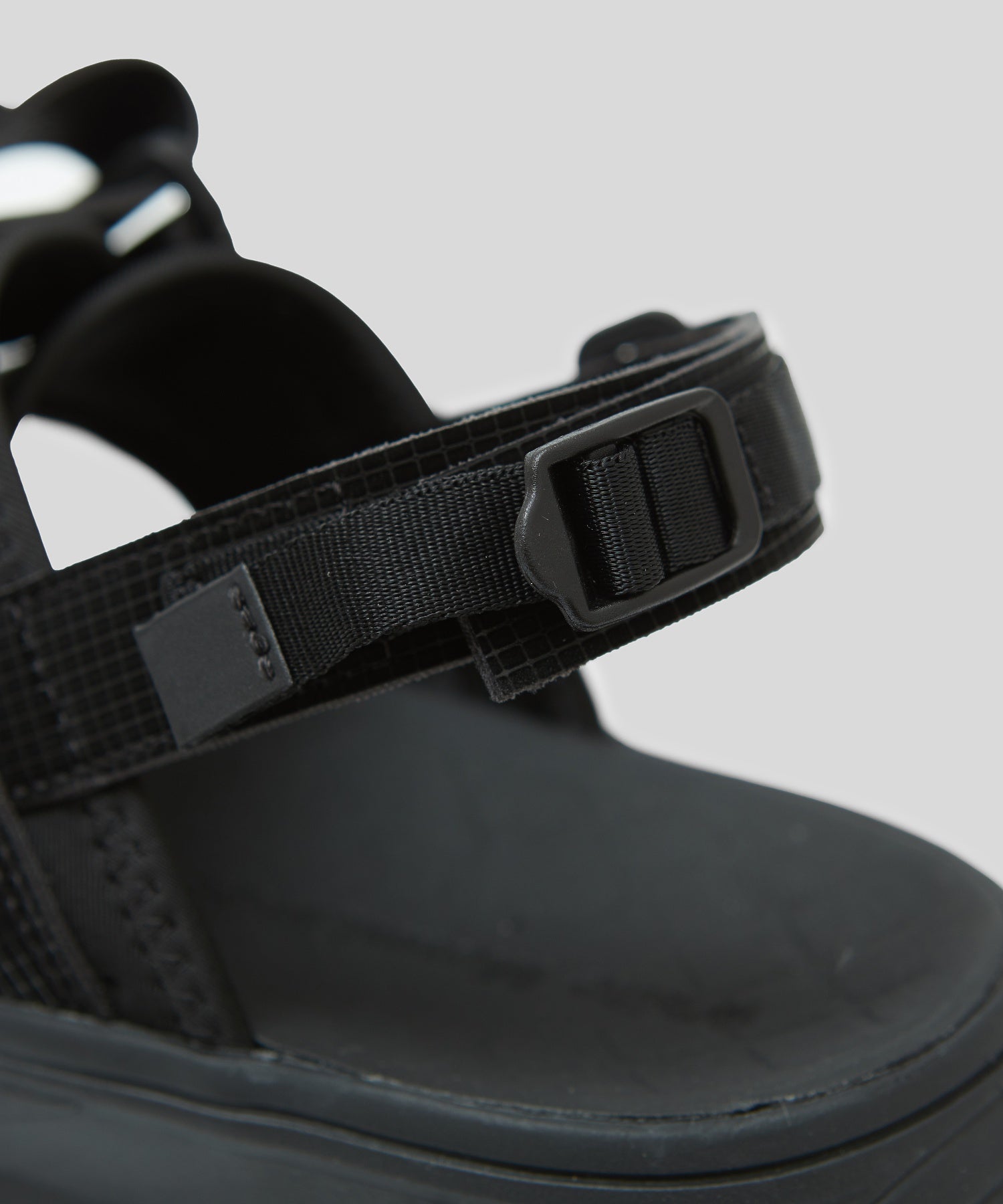 WHITE MOUNTAINEERING/ホワイトマウンテニアリング/X rig footwear kuruka 2.0 WM2671821 BLK
