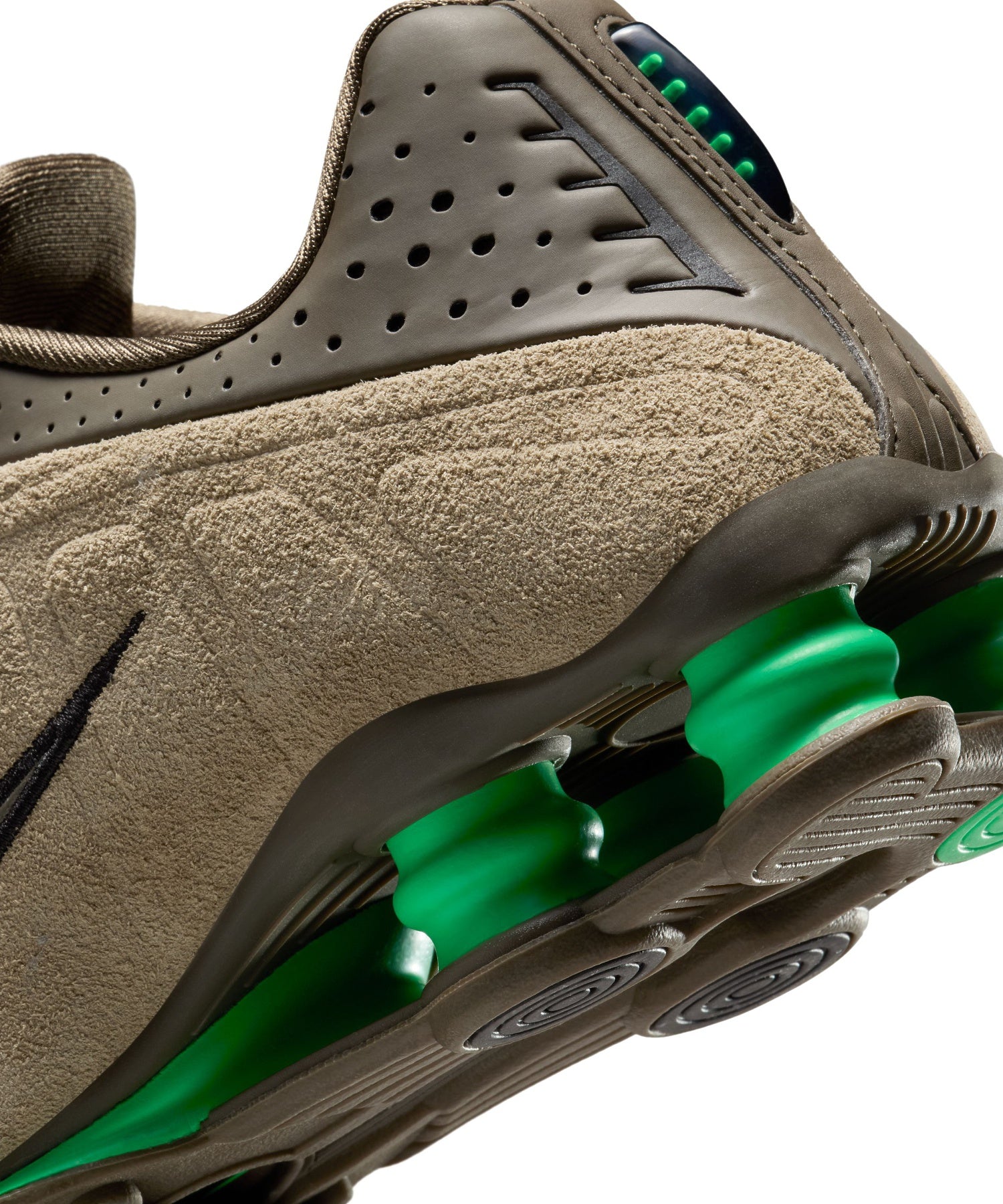NIKE/ナイキ/WMNS SHOX R4 HQ7739-200