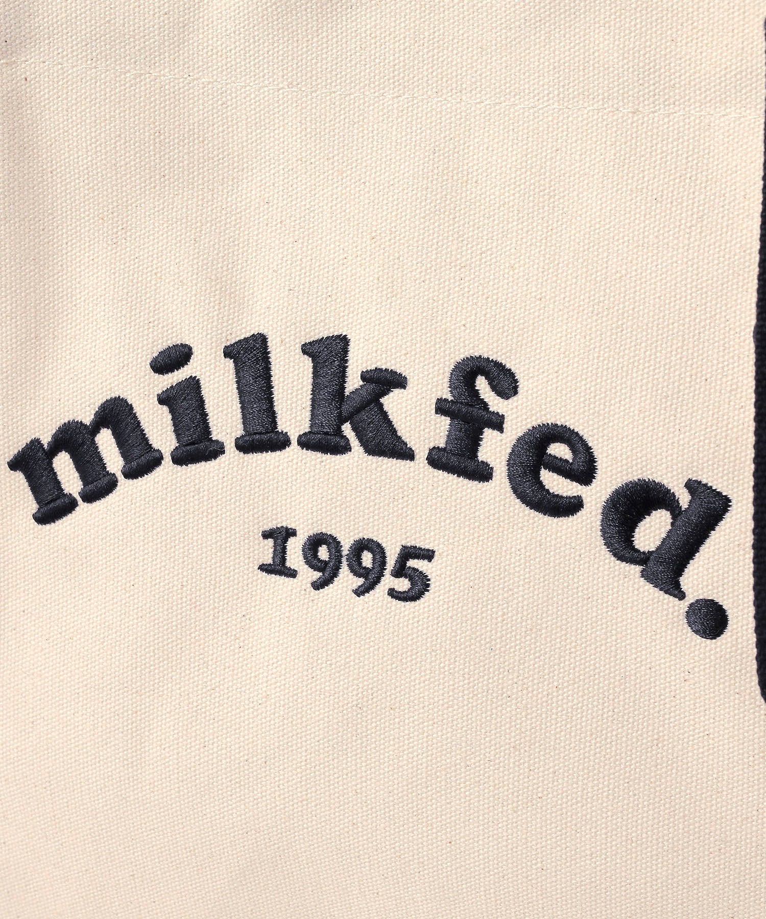 RUFFLE BAG MILKFED.