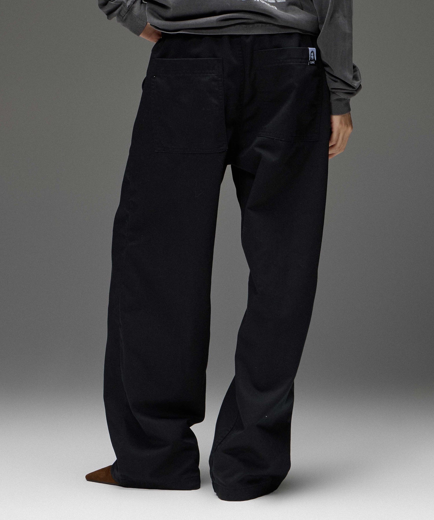 LOOSE FIT EASY PANTS