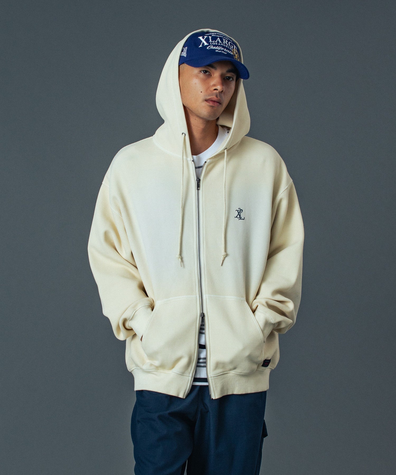 MODEL 身長172cm / 着用サイズ：Lサイズ