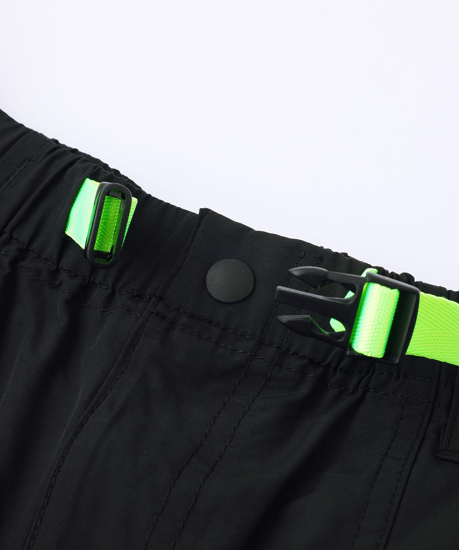 OUTDOOR SHORT PANTS SILAS