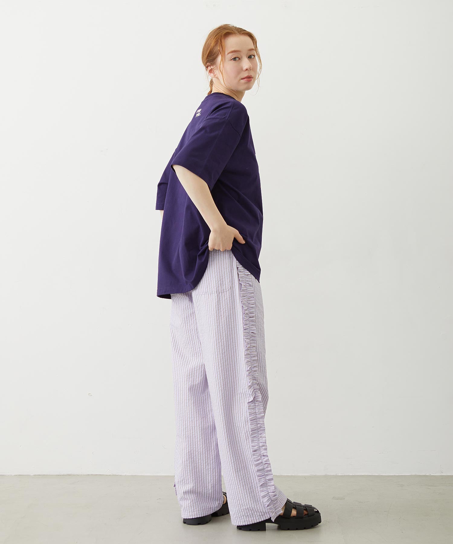 HEART TABLET WIDE S/S TEE