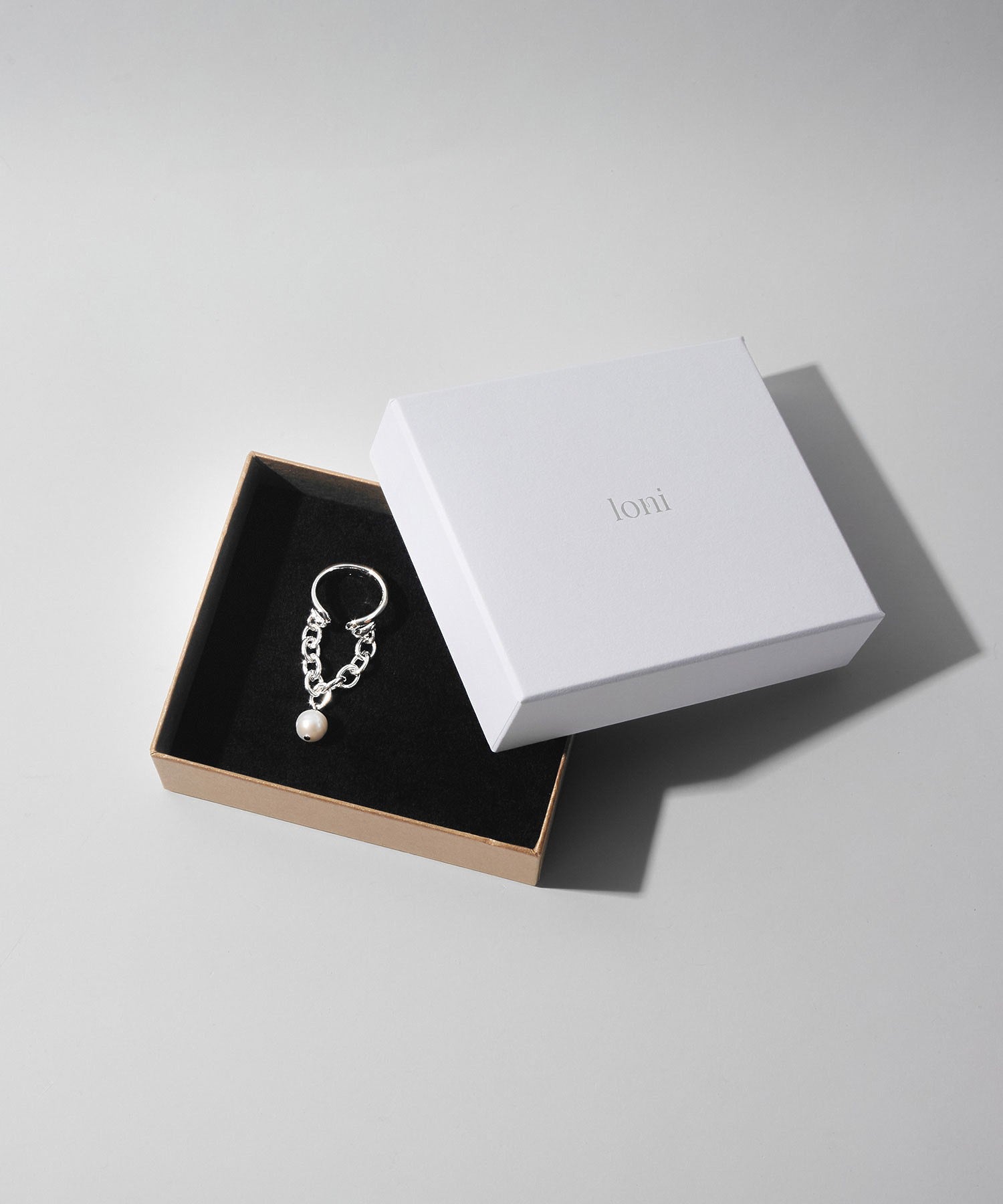 loni/IVY PEARL CHAIN RING