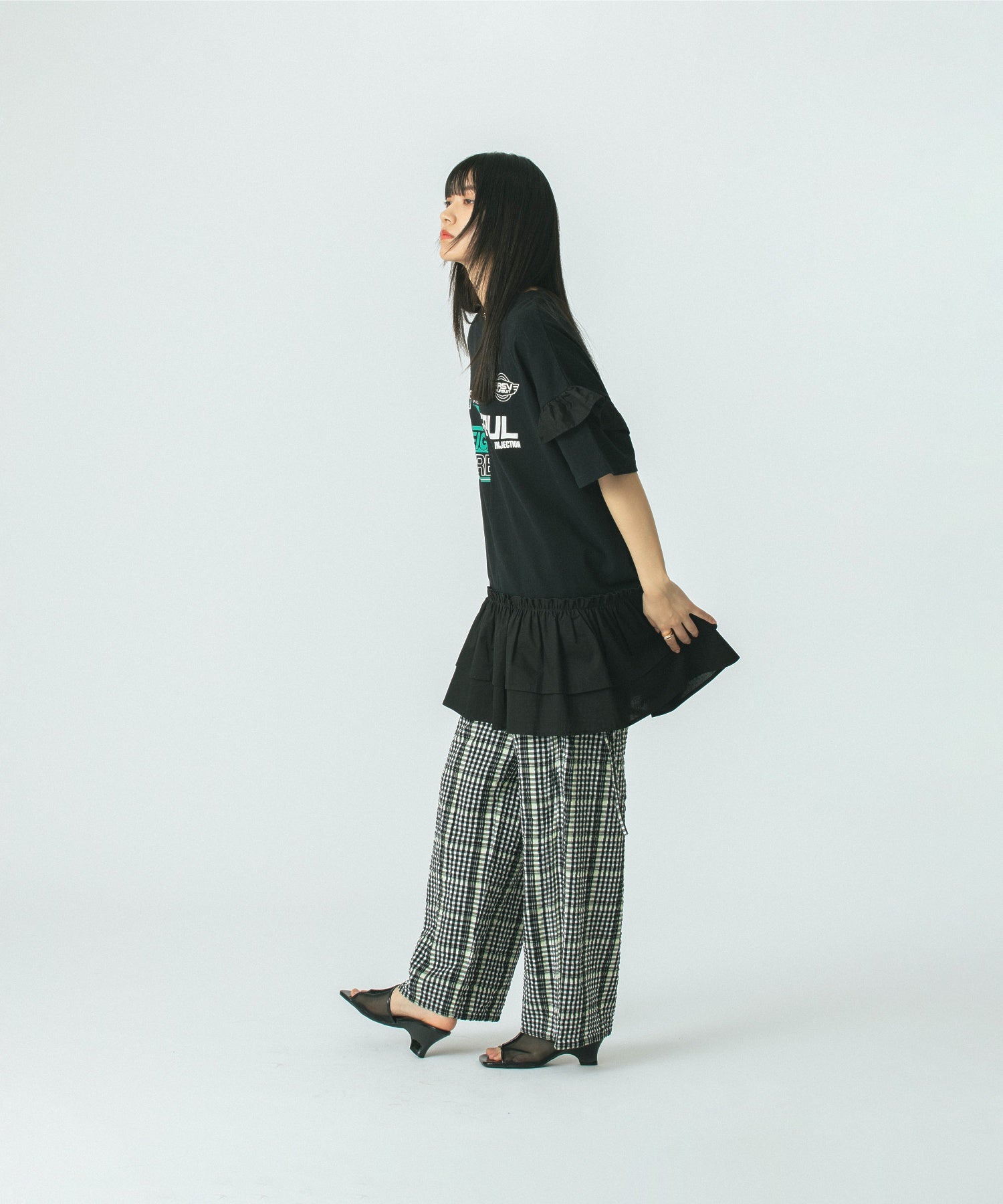 REMAKE RUFFLE TOPS