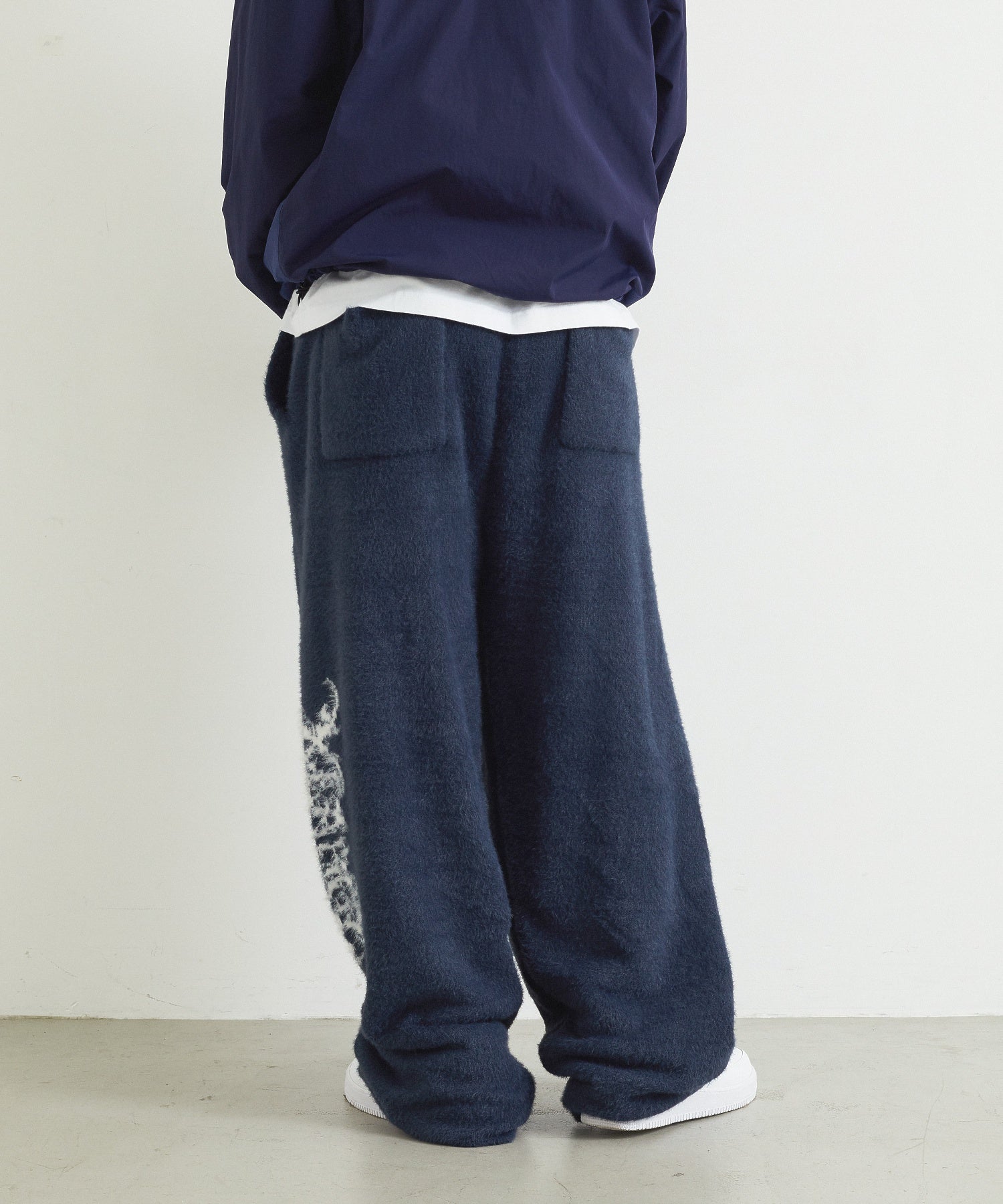 JACQUARD KNIT PANTS