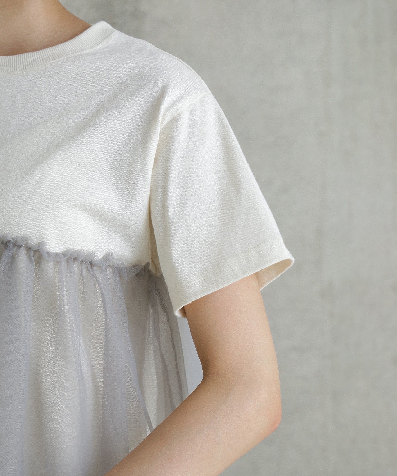 【WEB・一部店舗限定】チュールデザイントップス