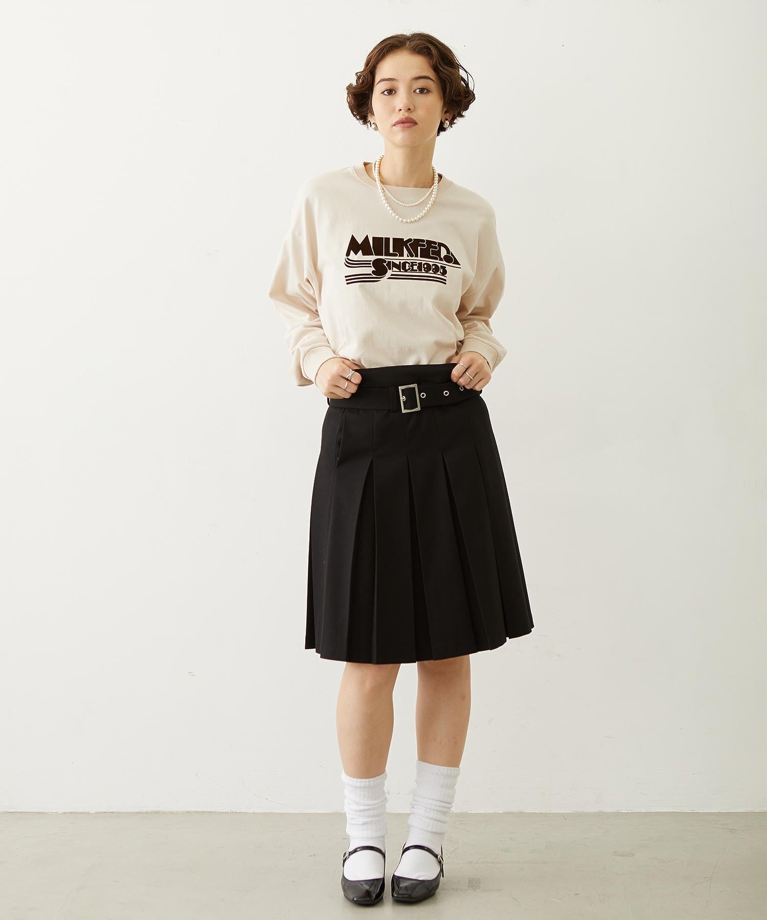 BELTED PLEATED SKIRT