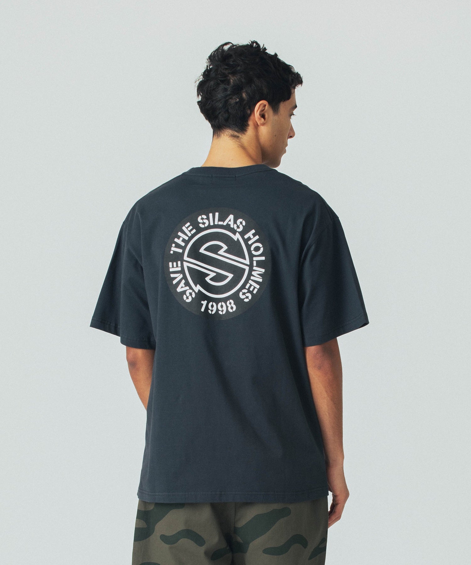 RESISTANCE LOGO S/S TEE