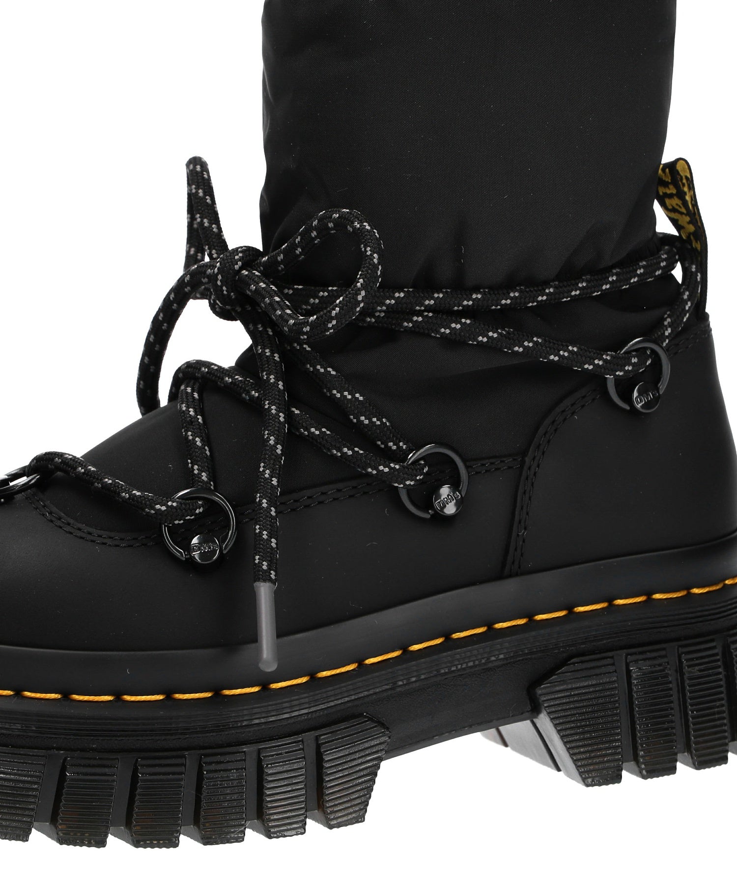 Dr.Martens 32052001 Audrick Padded Hi