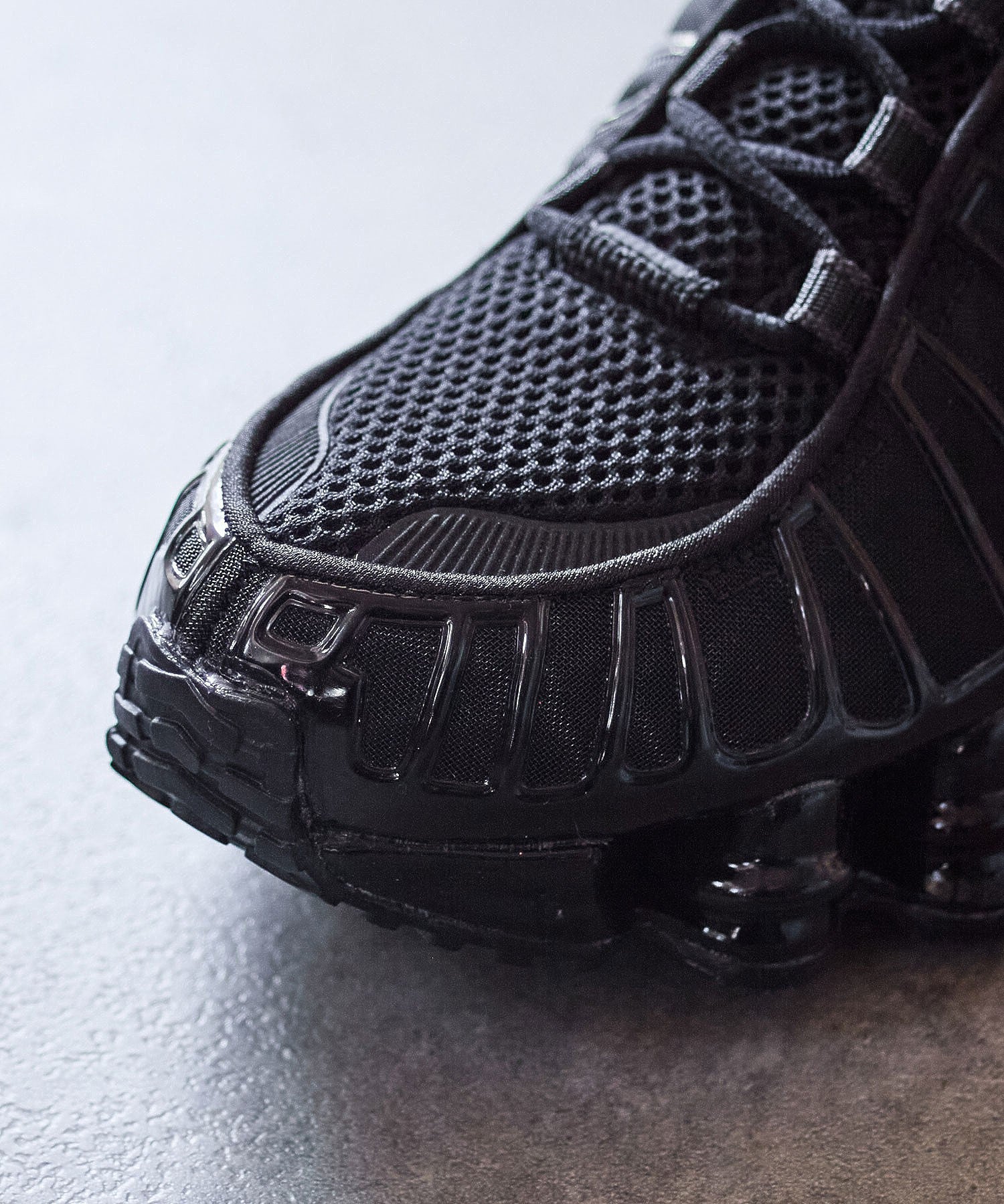 NIKE/SHOX TL
