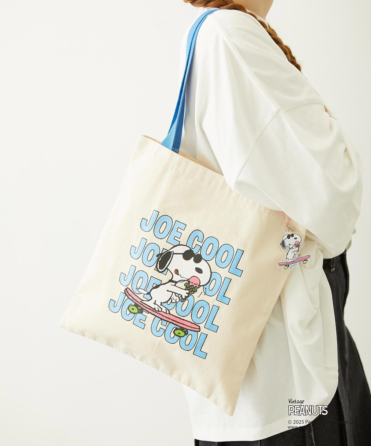 MILKFED. × PEANUTS JOE COOL KEYCHAIN