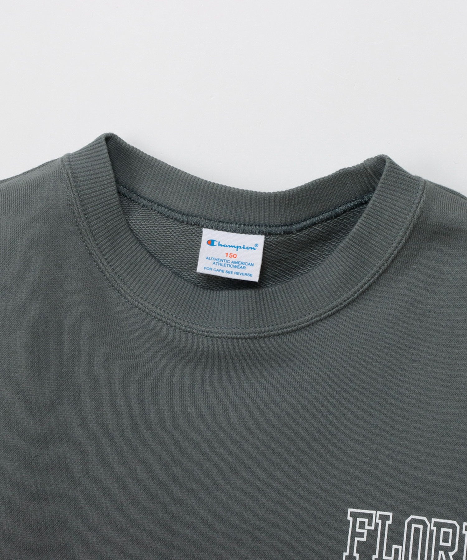【Champion® KIDS】CREW NECK SWEATSHIRT-1