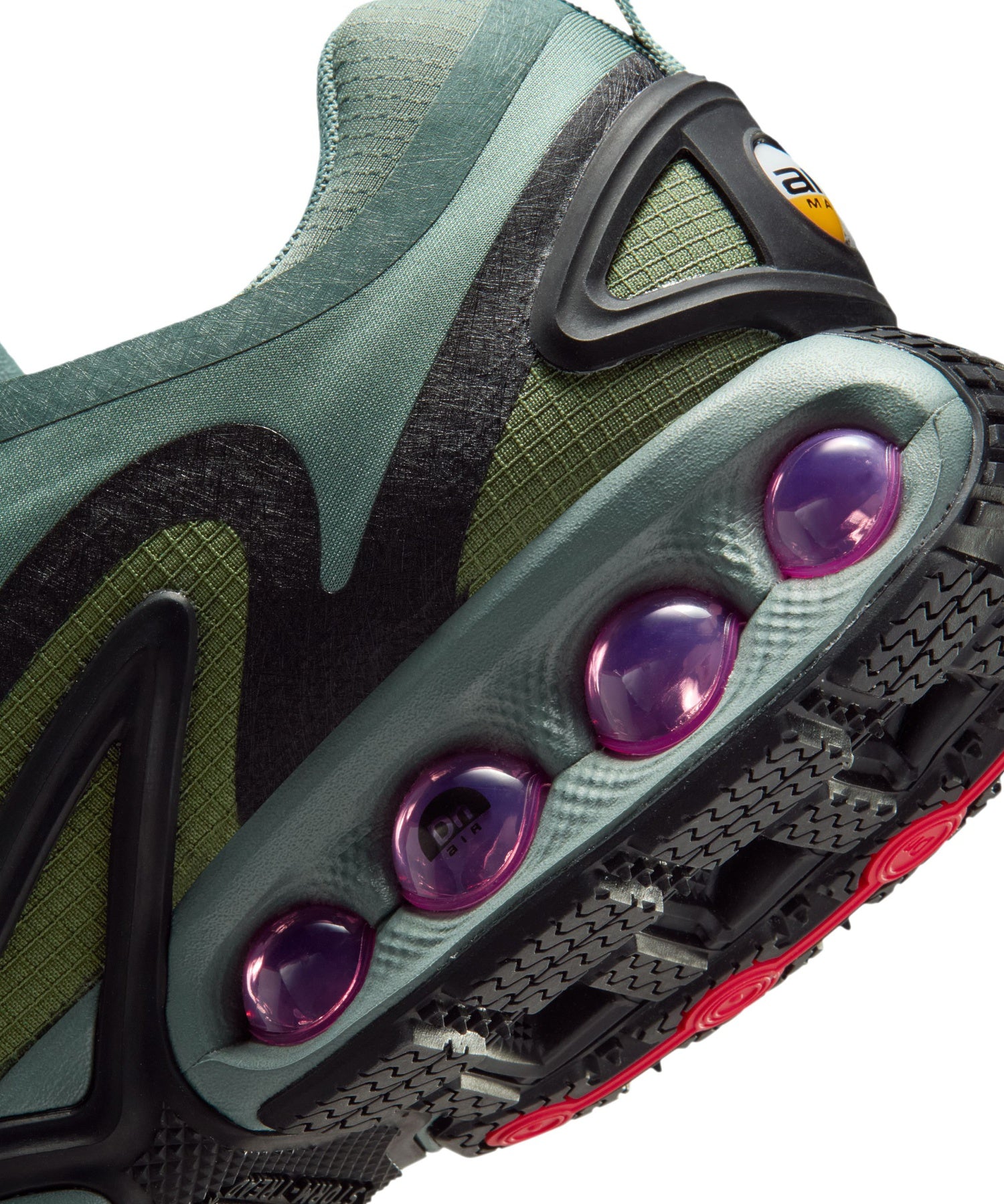 NIKE/ナイキ/AIR MAX DN ROAM HQ8605-300