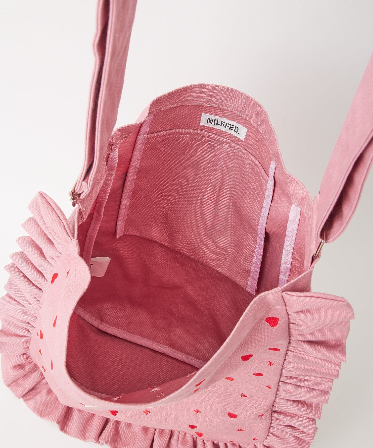 HEART EMBROIDERY CANVAS BAG MILKFED.