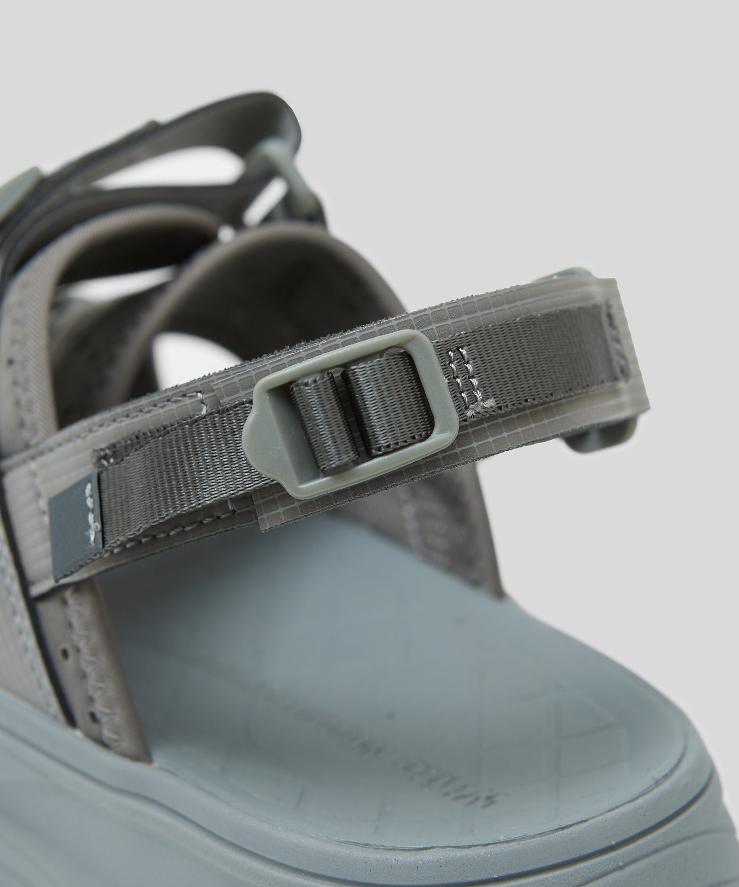 WHITE MOUNTAINEERING/ホワイトマウンテニアリング/X rig footwear kuruka 2.0 WM2671821 GRY