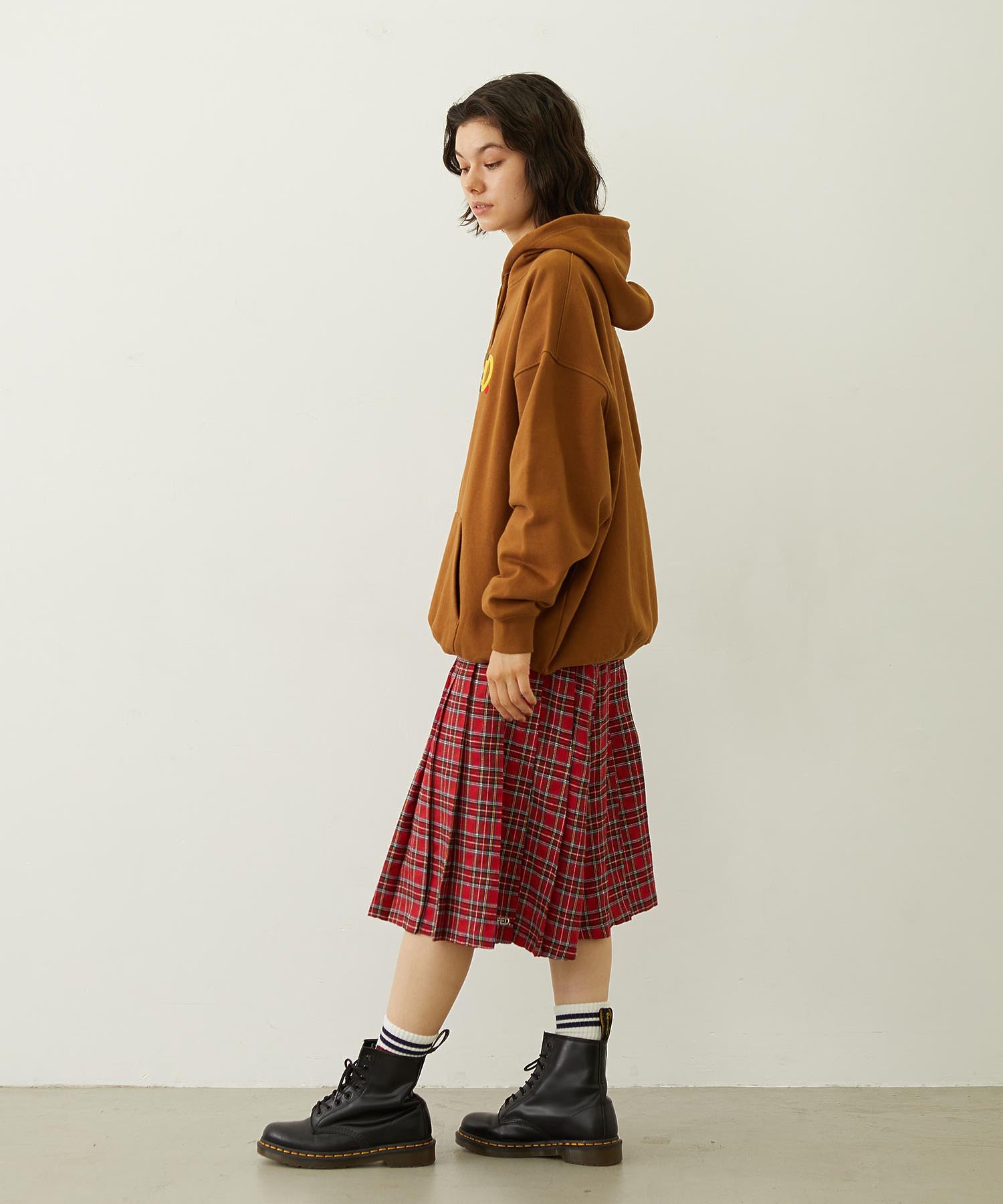 RETRO LOGO FELT PATCH SWEAT HOODIE