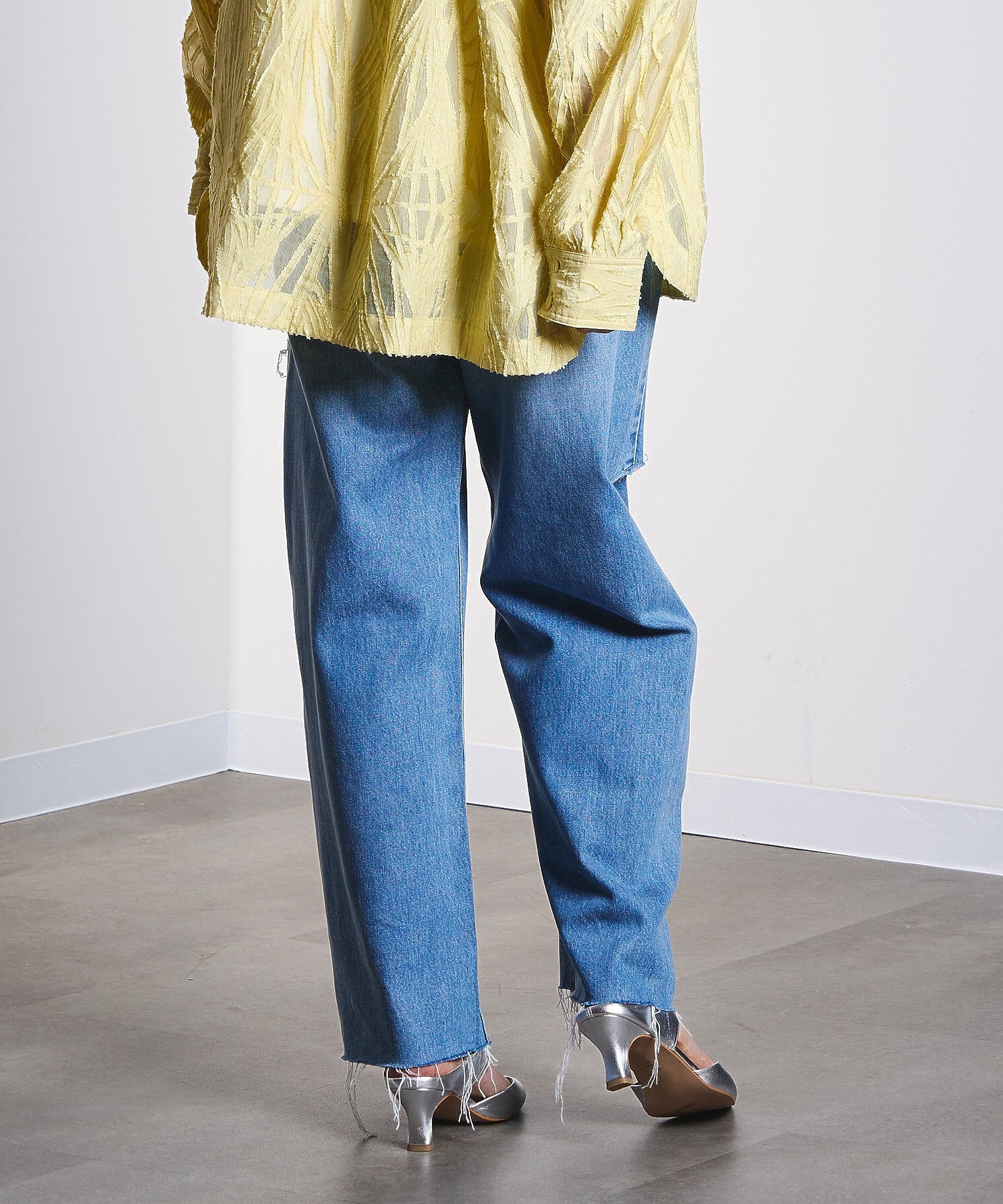 POINTED  BELT MULE