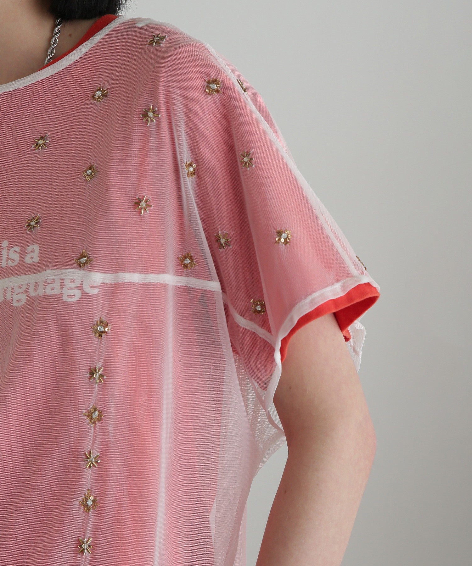 チュールシアーブラウス