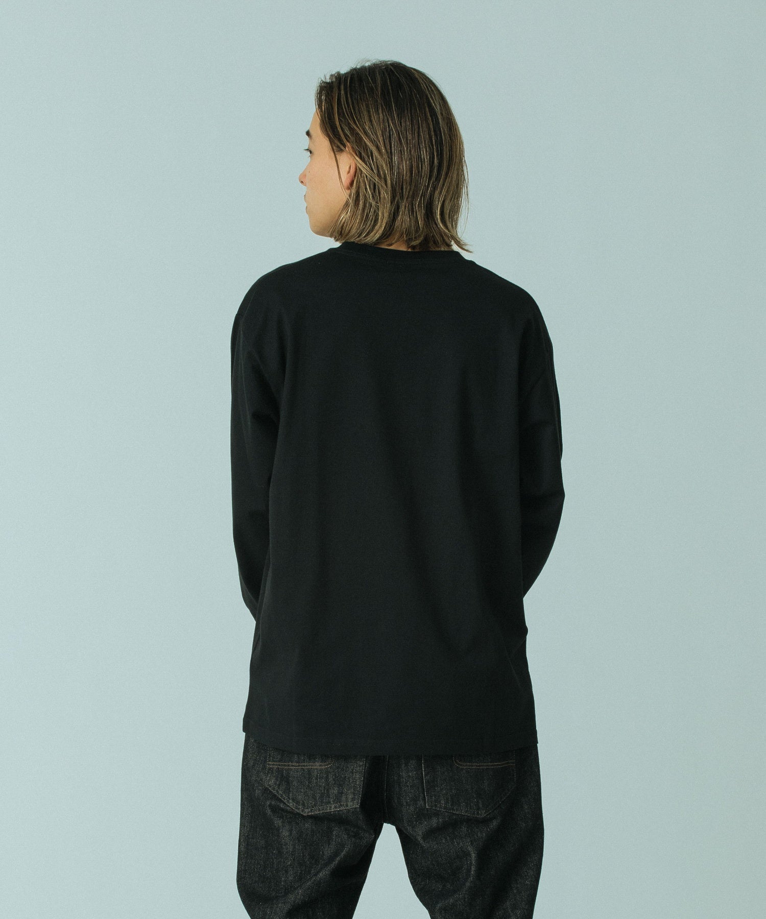 model：H174 着用サイズ：L