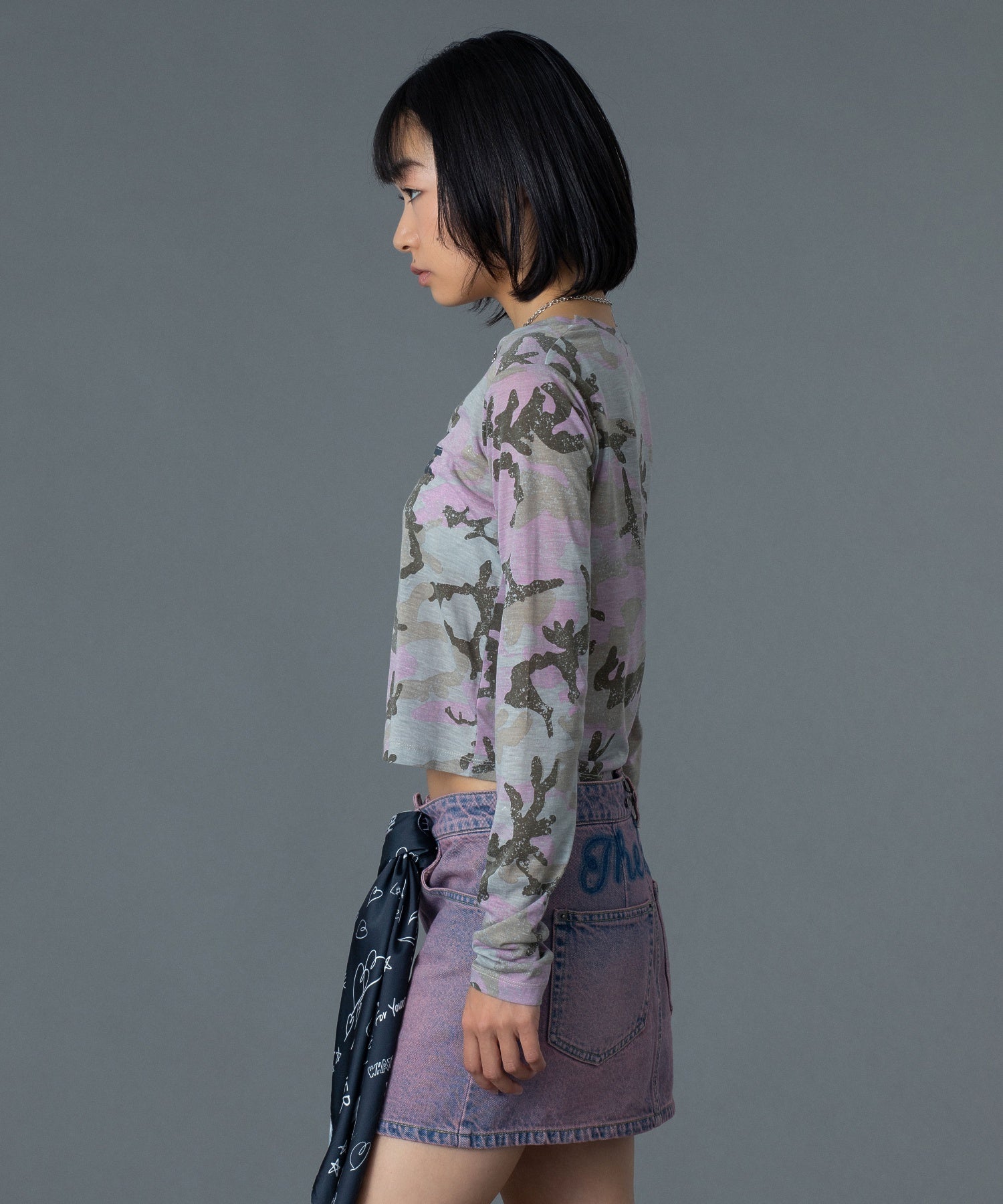 FADED CAMO SHEER L/S TOP