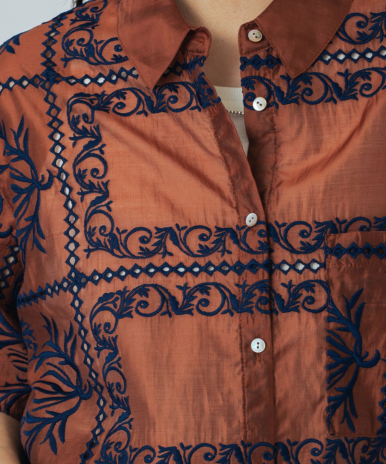 EMBROIDERY SHIRT