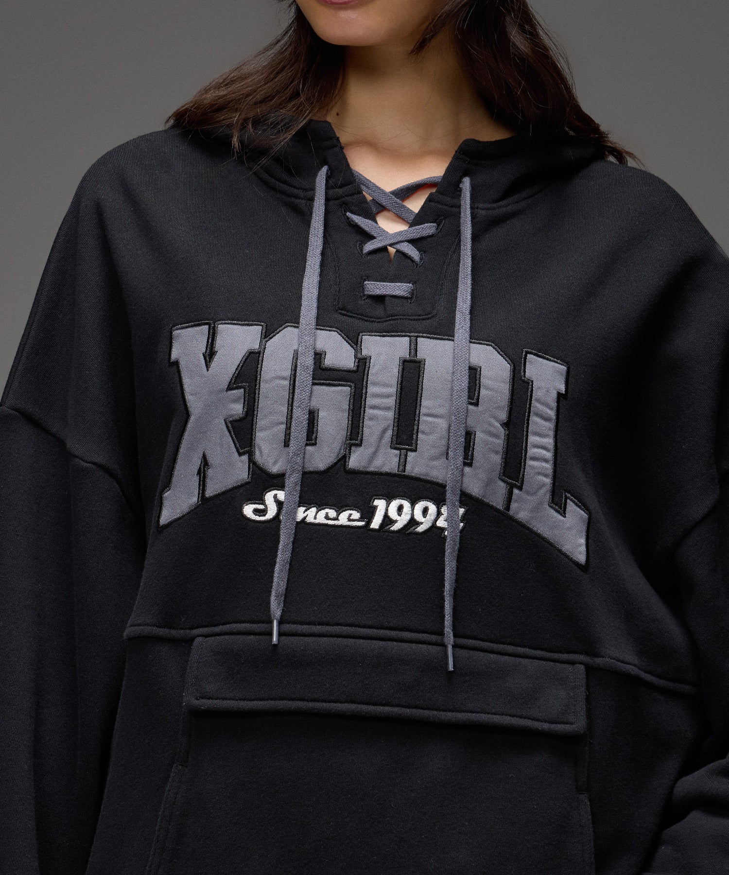 FRONT LACE UP ANORAK SWEAT HOODIE