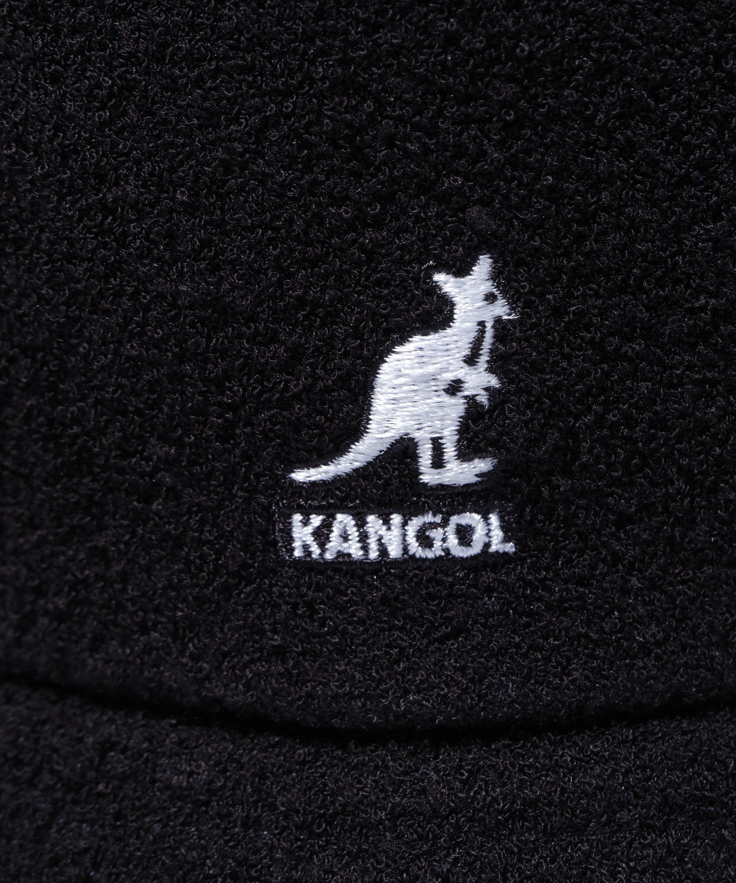 XLARGE×KANGOL BLACK BUCKET HAT