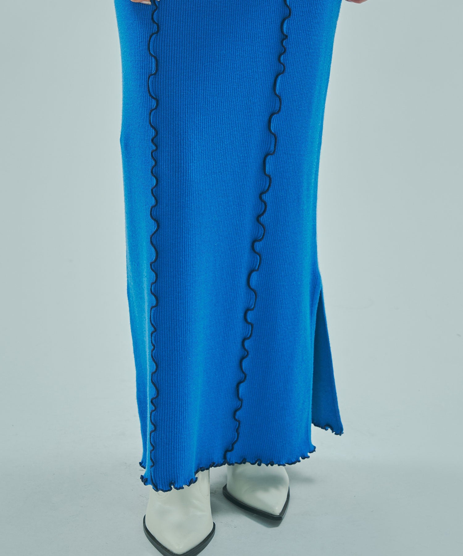 KNITTED SKIRT