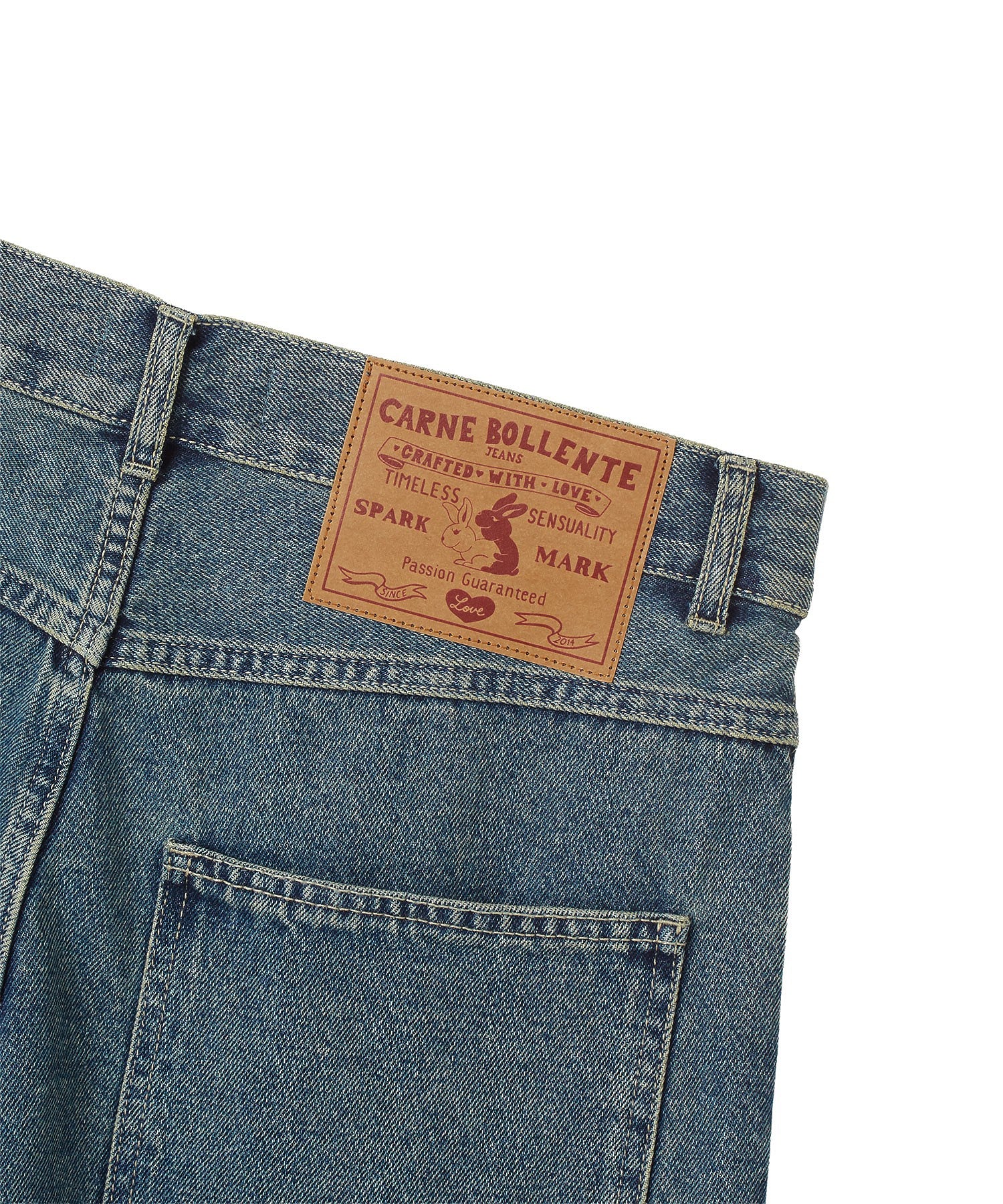 carne bollente/LOVE SHORTS