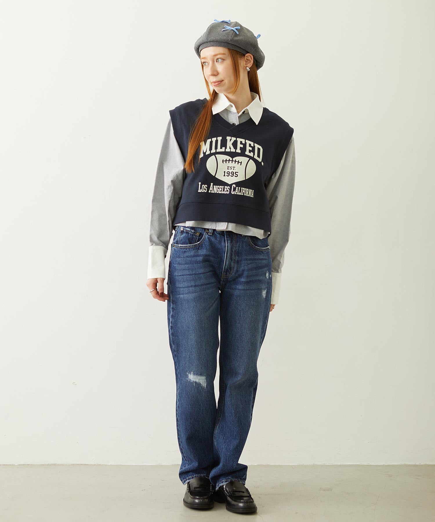 COLLEGE LOGO V-NECK SWEAT VEST