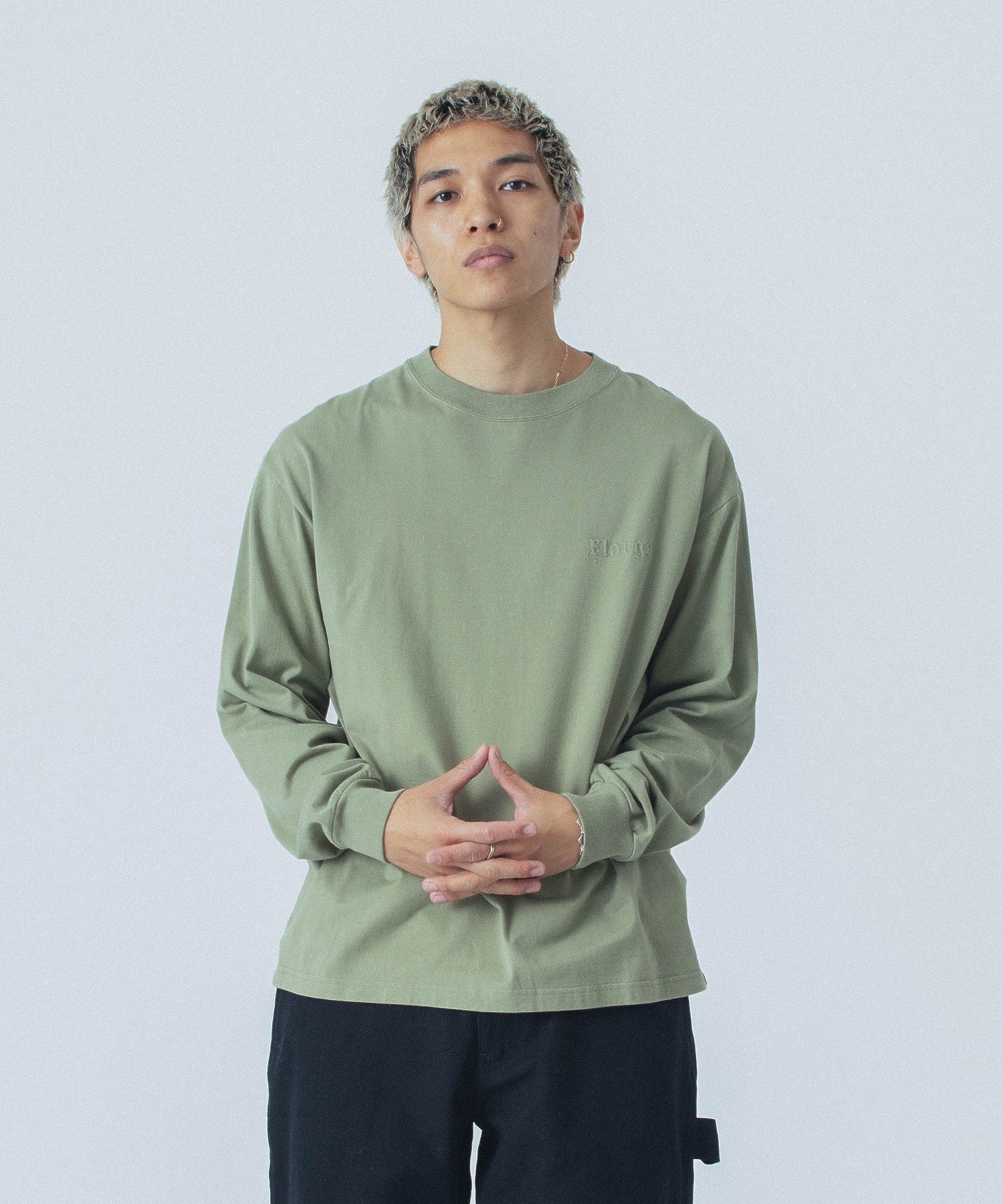 MODEL身長：180cm / 着用サイズ：Lサイズ
