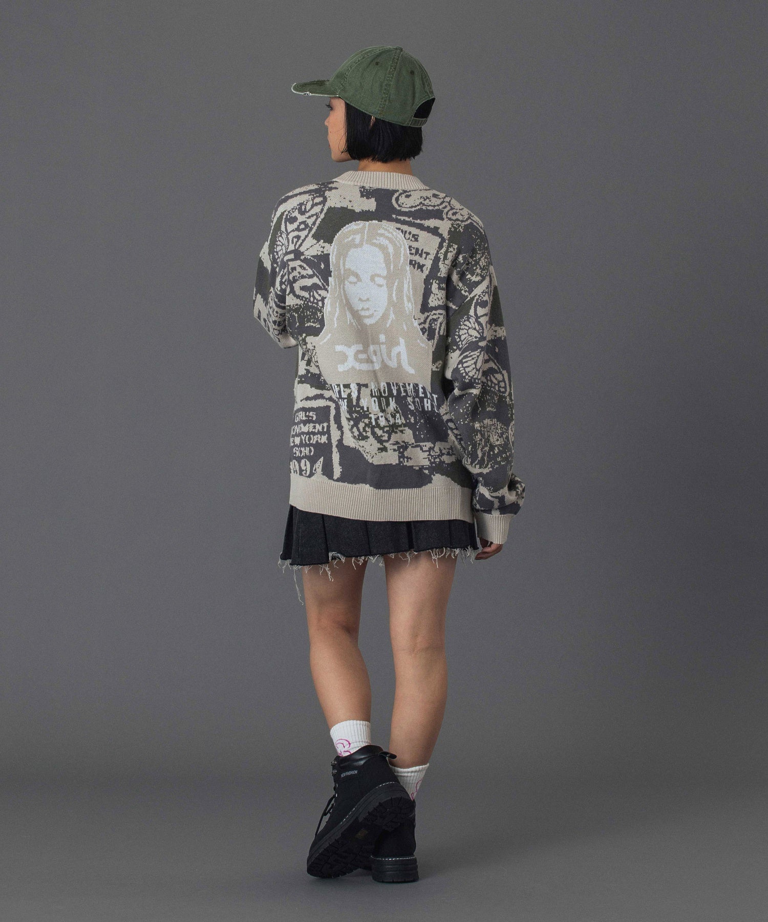 COLLAGE GRAPHIC JACQUARD KNIT CARDIGAN