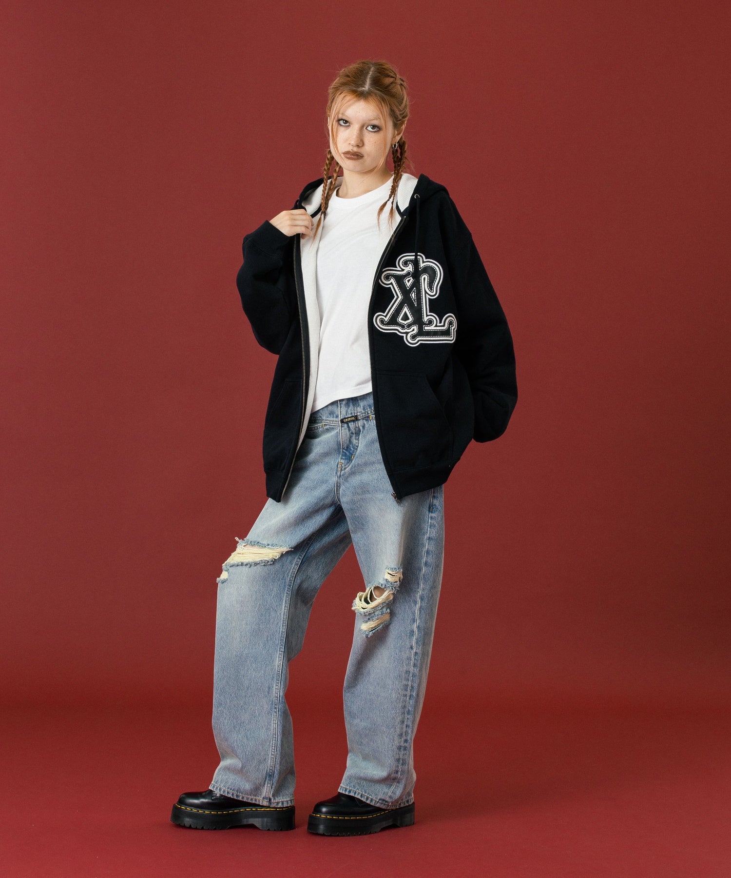 PATCHED THERMAL ZIP UP HOODED SWEATSHIRT