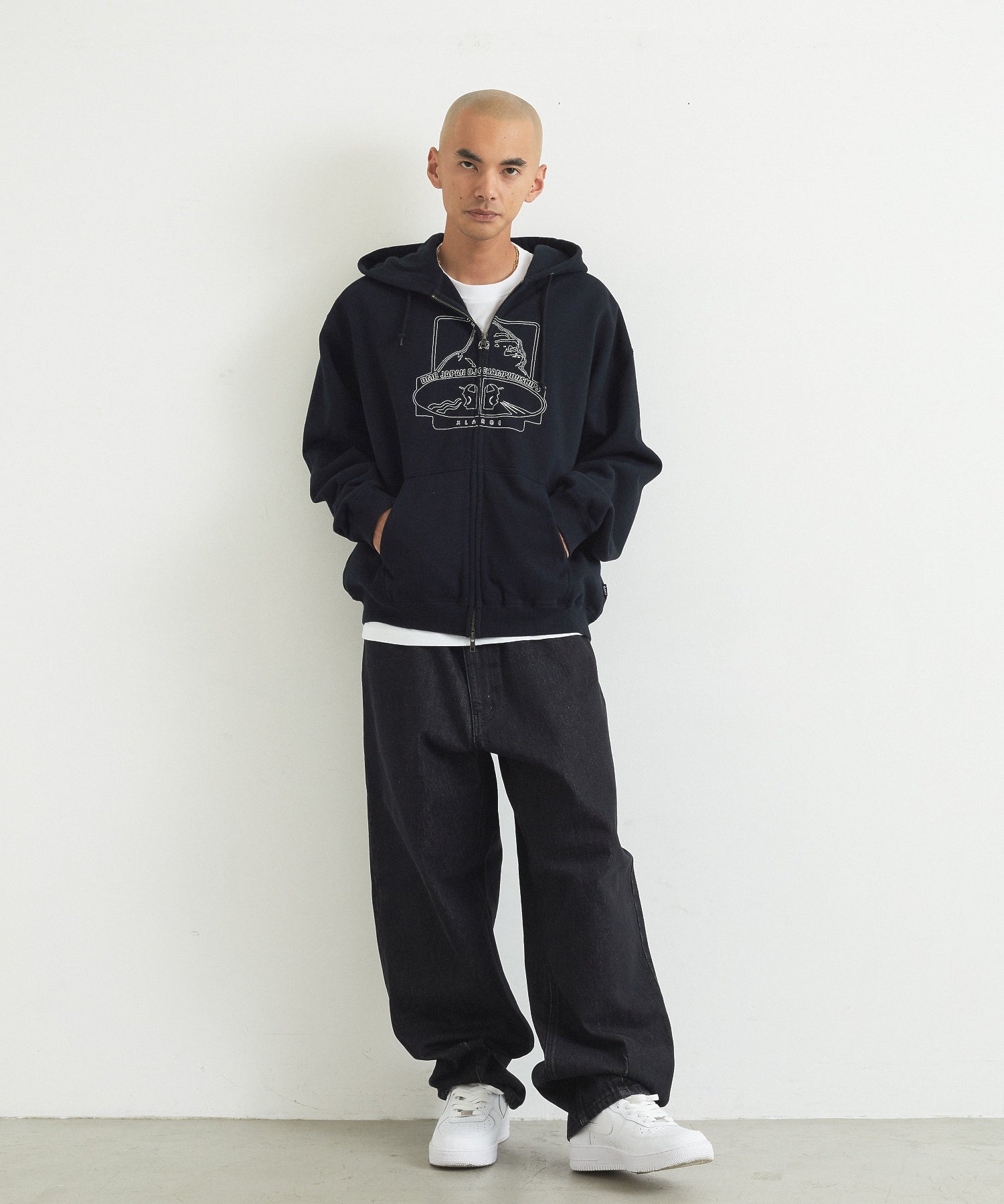 XLARGE×DMC ZIP UP HOODED SWEATSHIRT