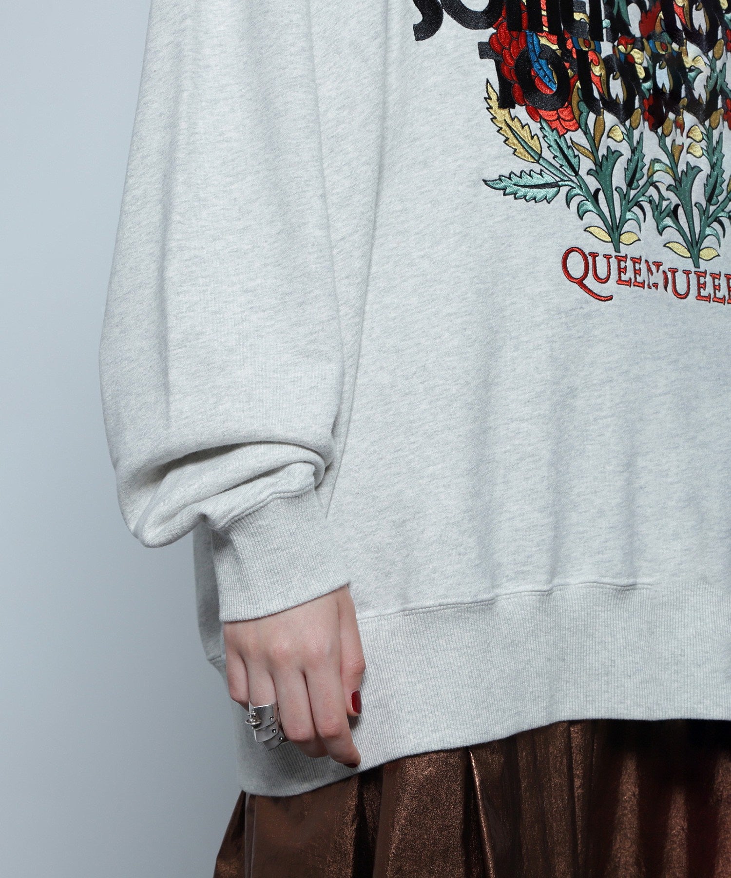 QUEEN エンブロイダリービッグスウェット