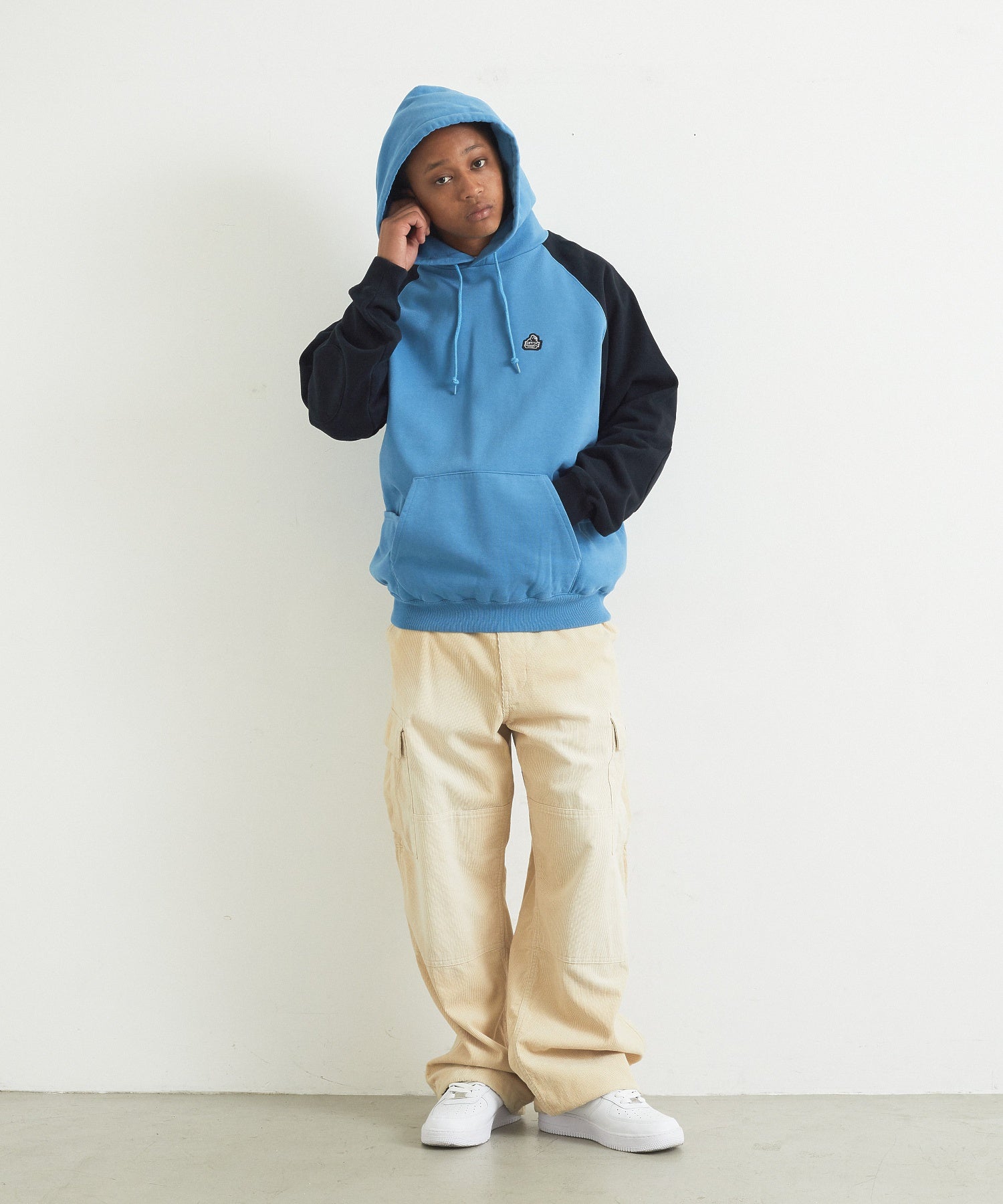 WORK HOODED SWEATSHIRT