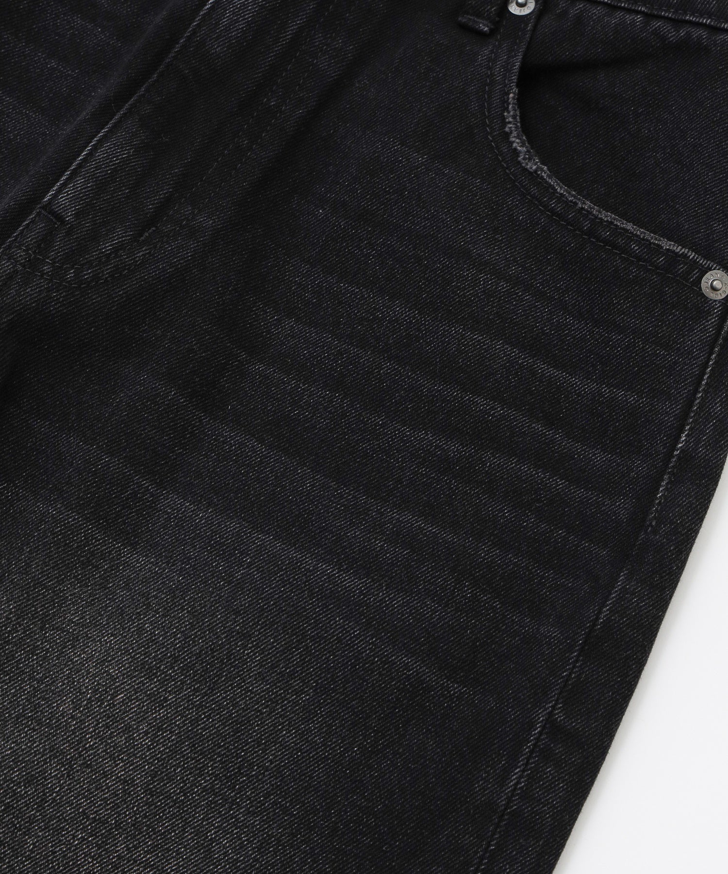 FACE PATCH LOOSE FIT STRAIGHT PANTS