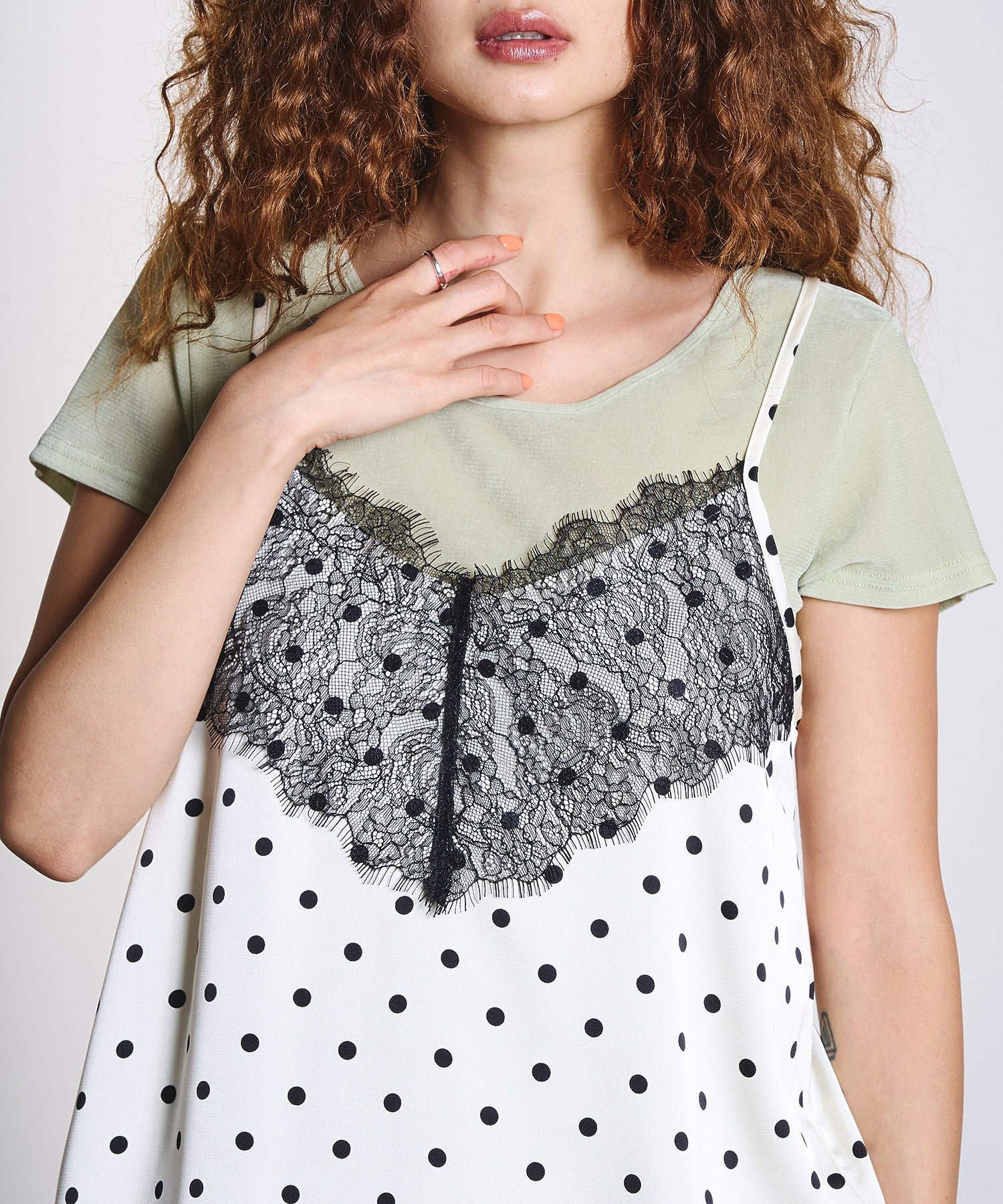LACE TRIM CAMISOLE