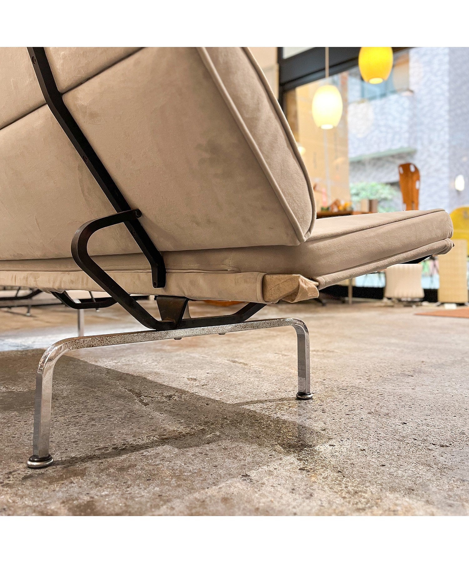 Eames Sofa Compact / Herman Miller / 1954