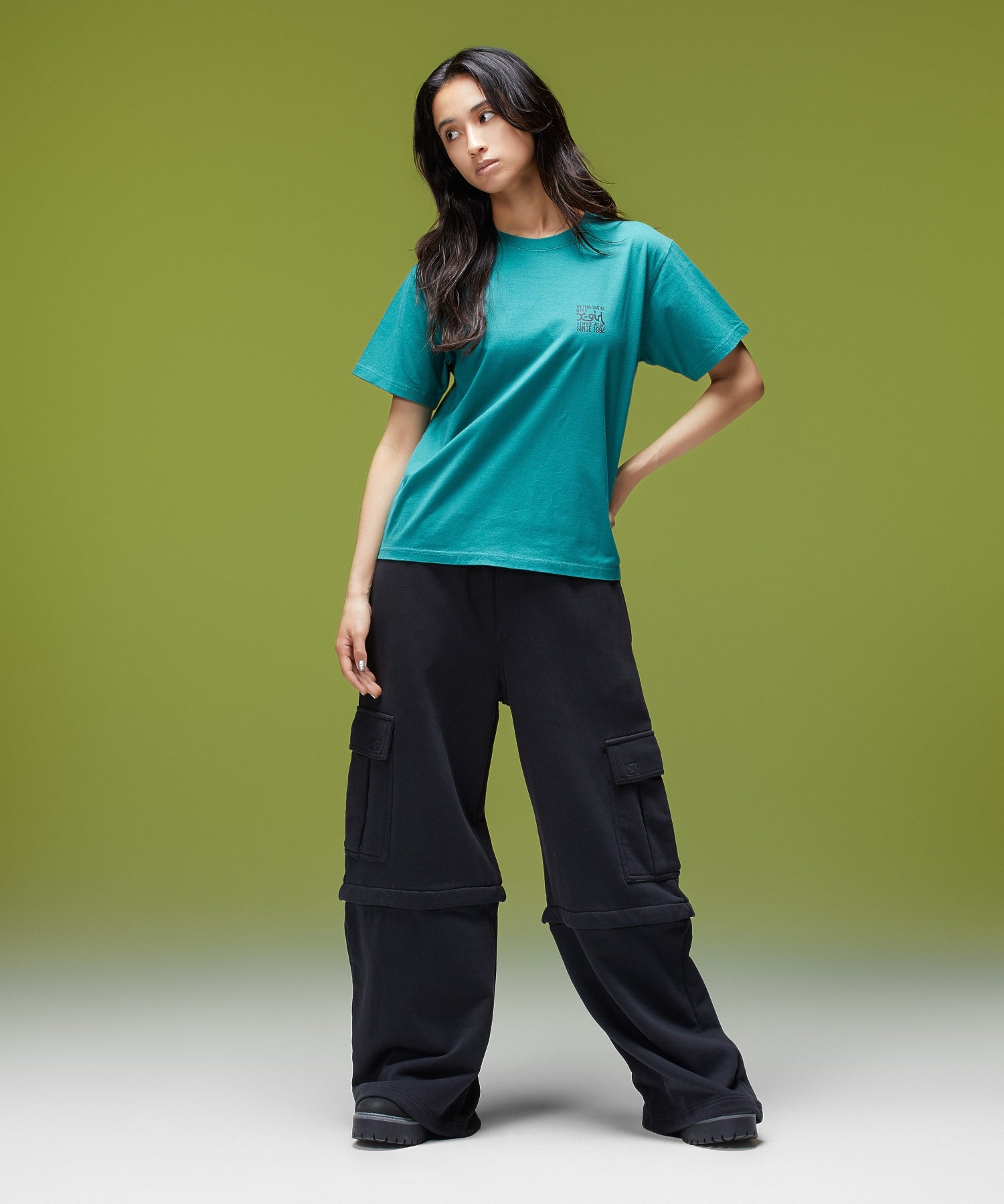 EMBLEM POCKET 2WAY BUGGY SWEATPANTS