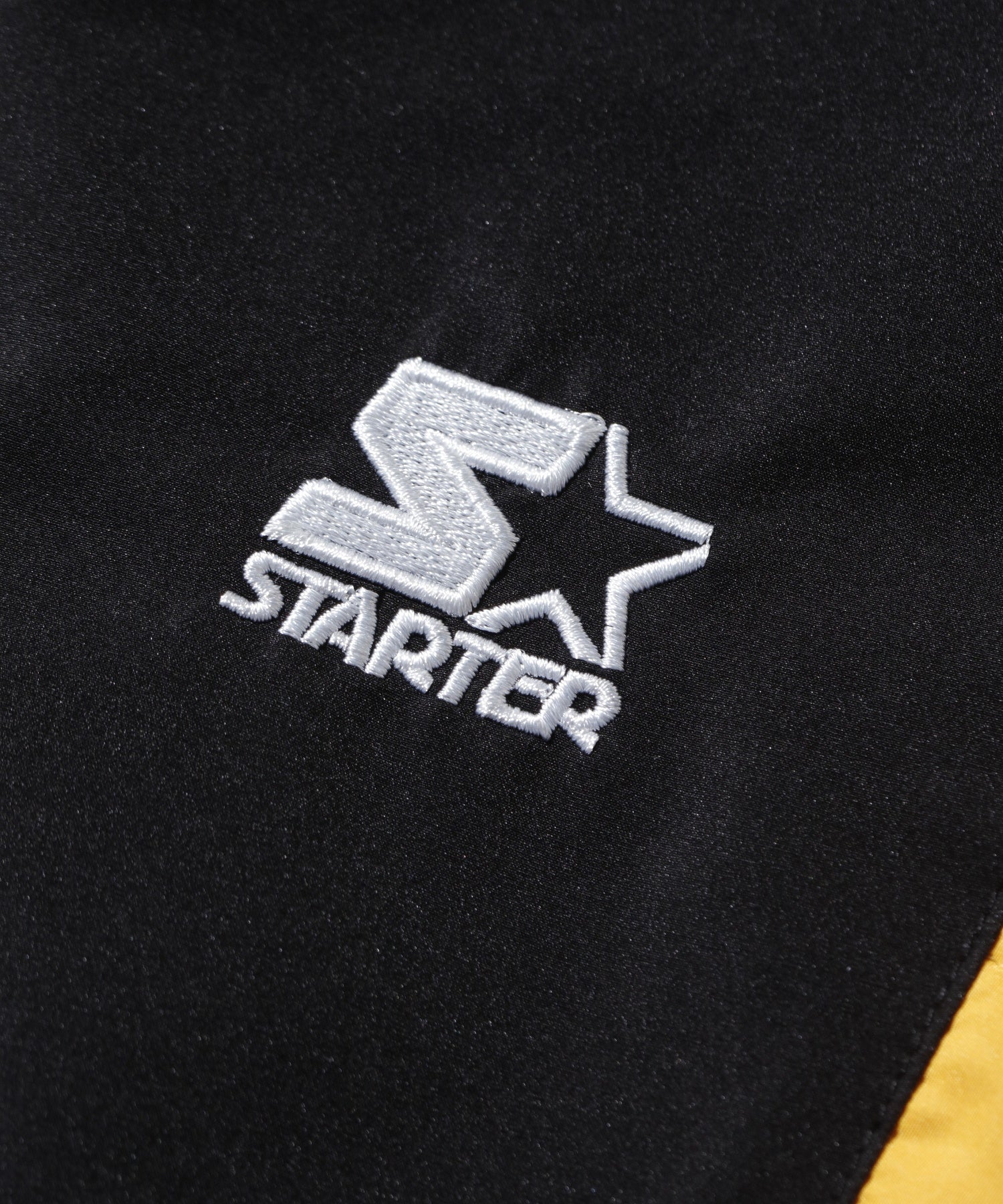 XLARGE×STARTER HALF ZIP JACKET