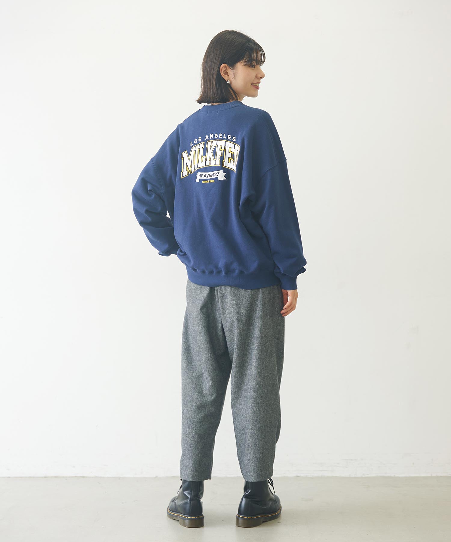 COLLEGE LOGO SWEAT TOP